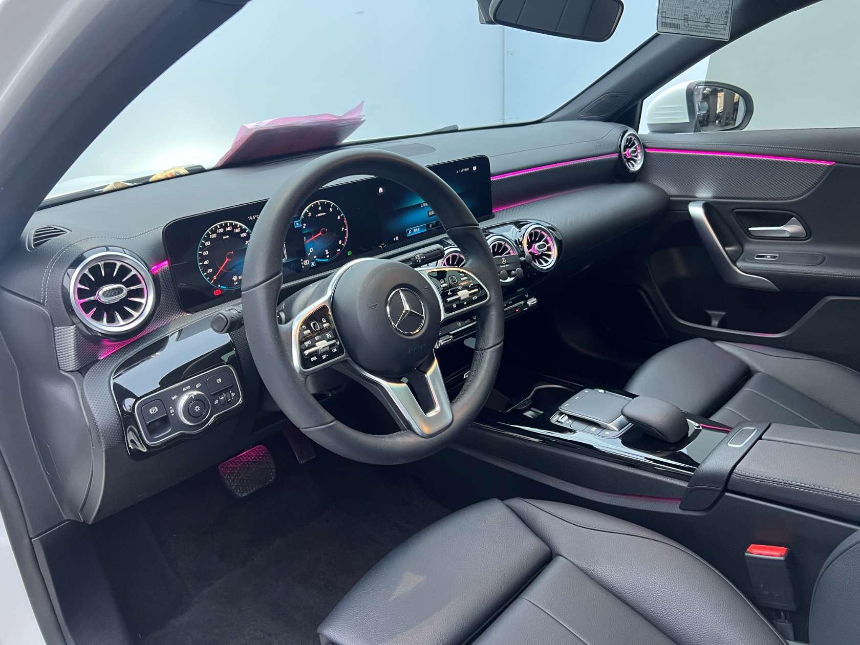 Mercedes-Benz A-Class 2022, фото 7