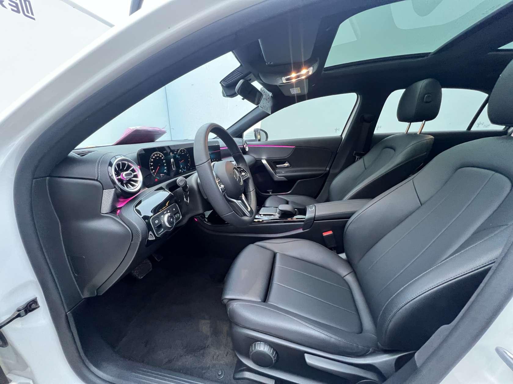 Mercedes-Benz A-Class 2022, фото 10
