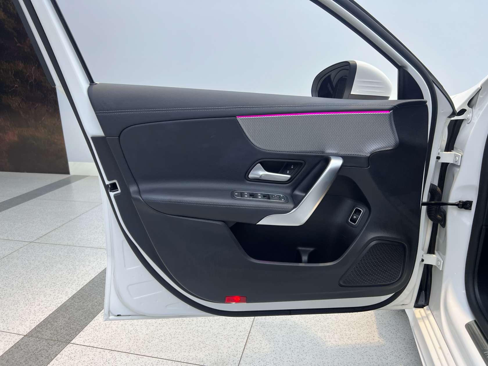 Mercedes-Benz A-Class 2022, фото 11