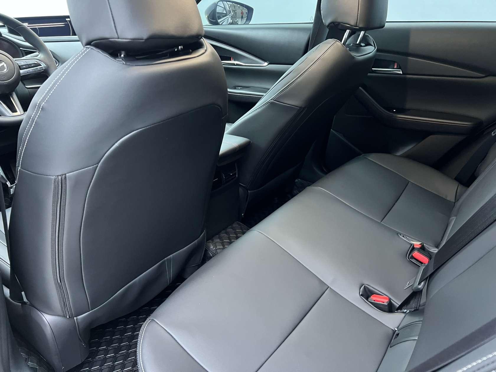 Mazda CX-30 2022, фото 14