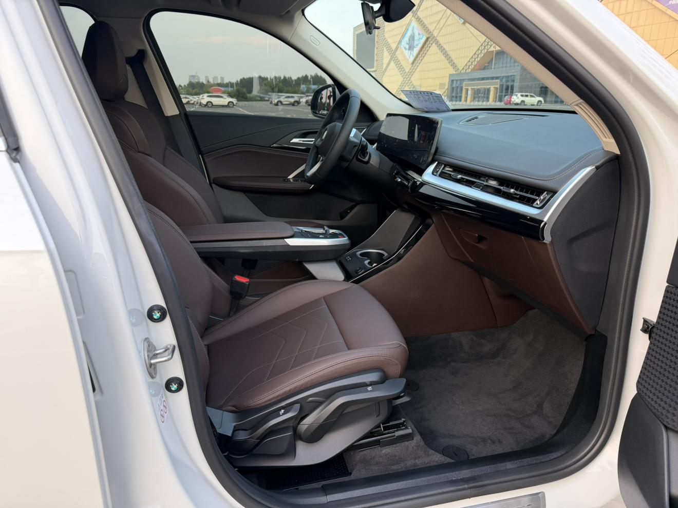 BMW X1 2023, фото 16