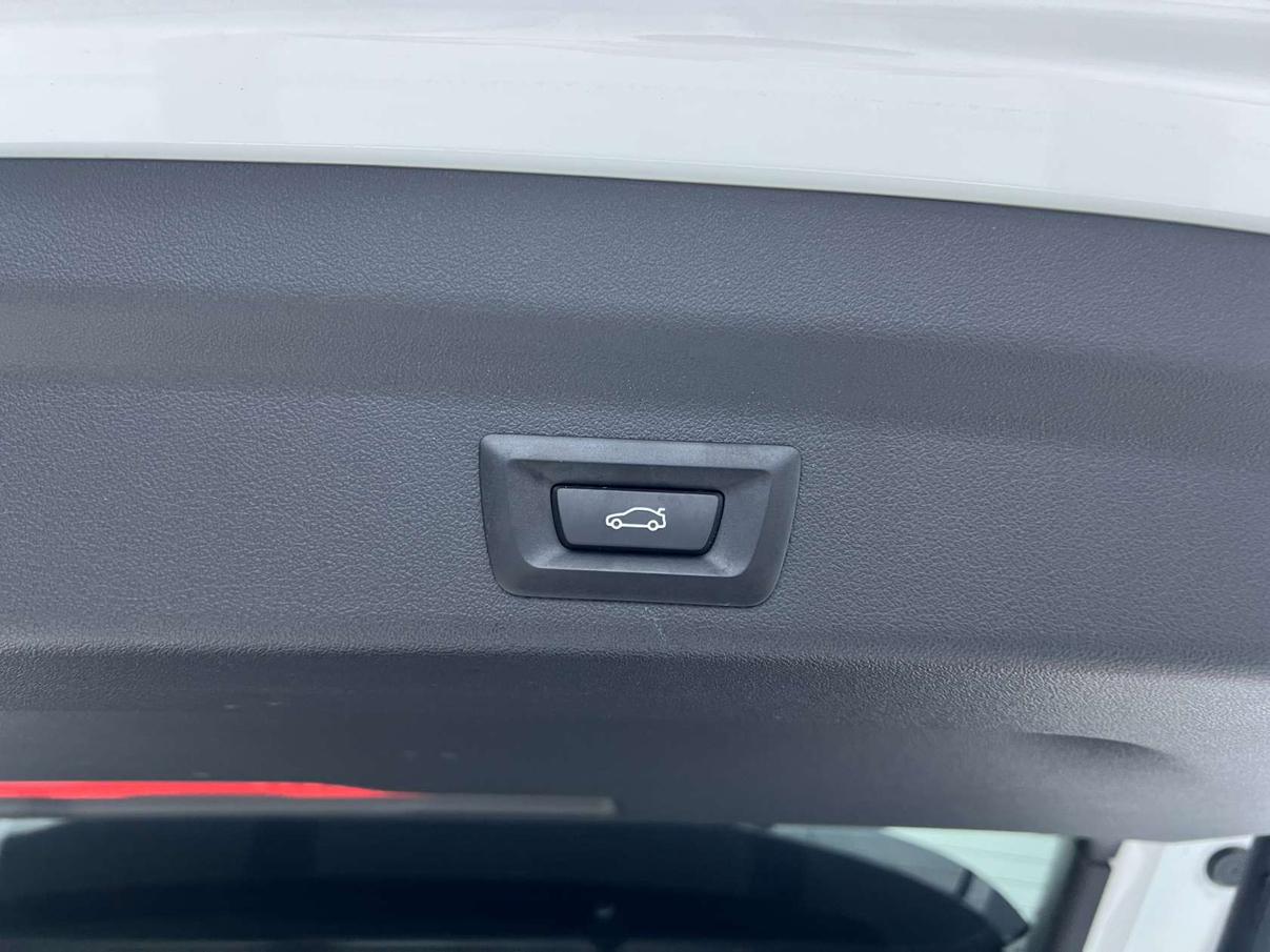 BMW X1 2023, фото 16