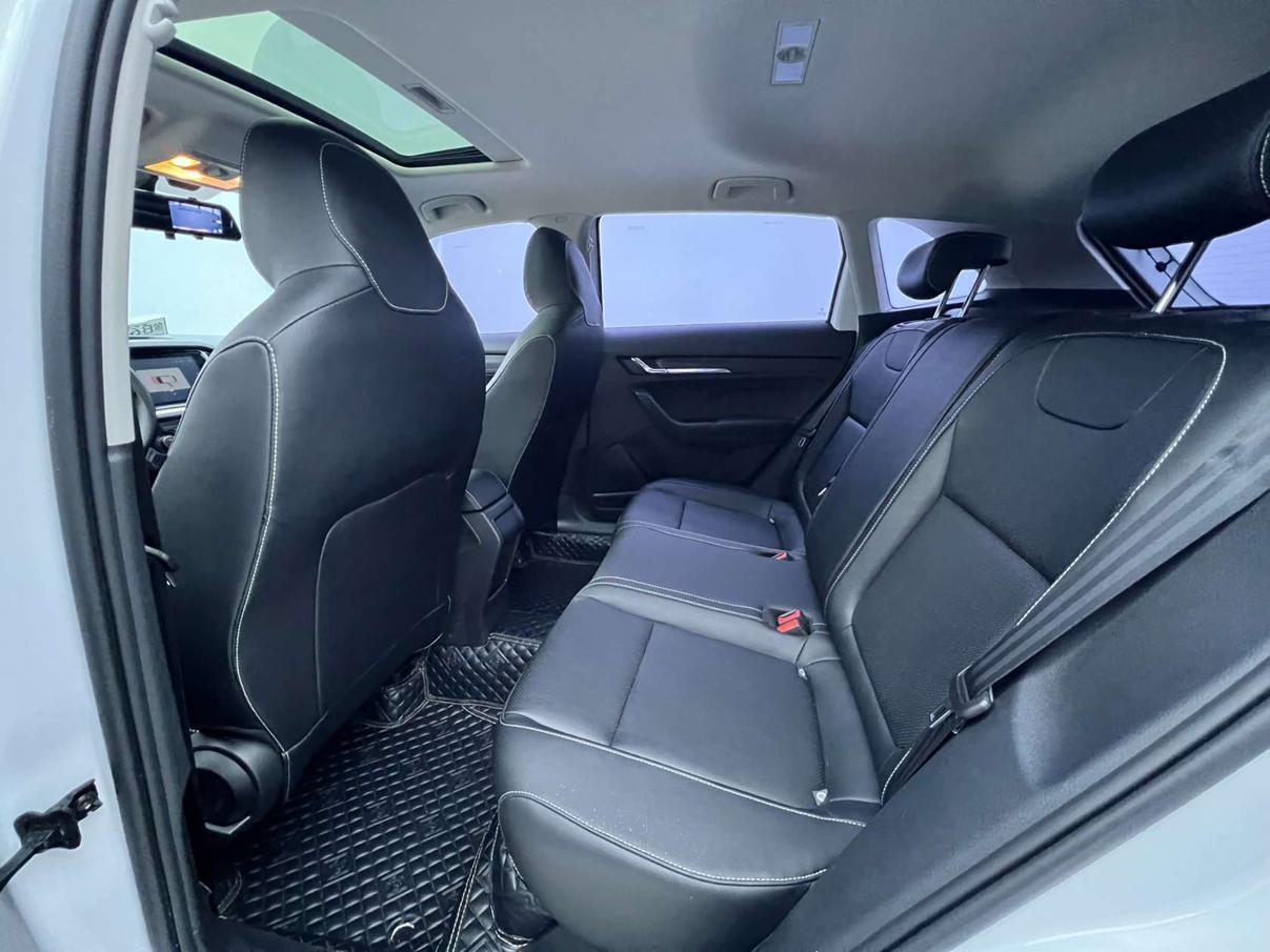 Skoda Kamik 2023, фото 12