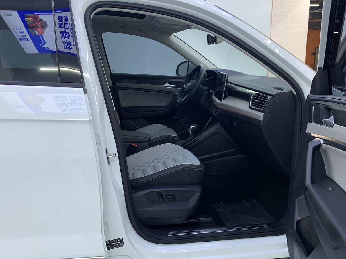 Volkswagen Tayron 2023, фото 15