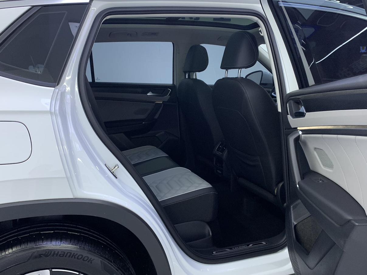 Volkswagen Tayron 2023, фото 16