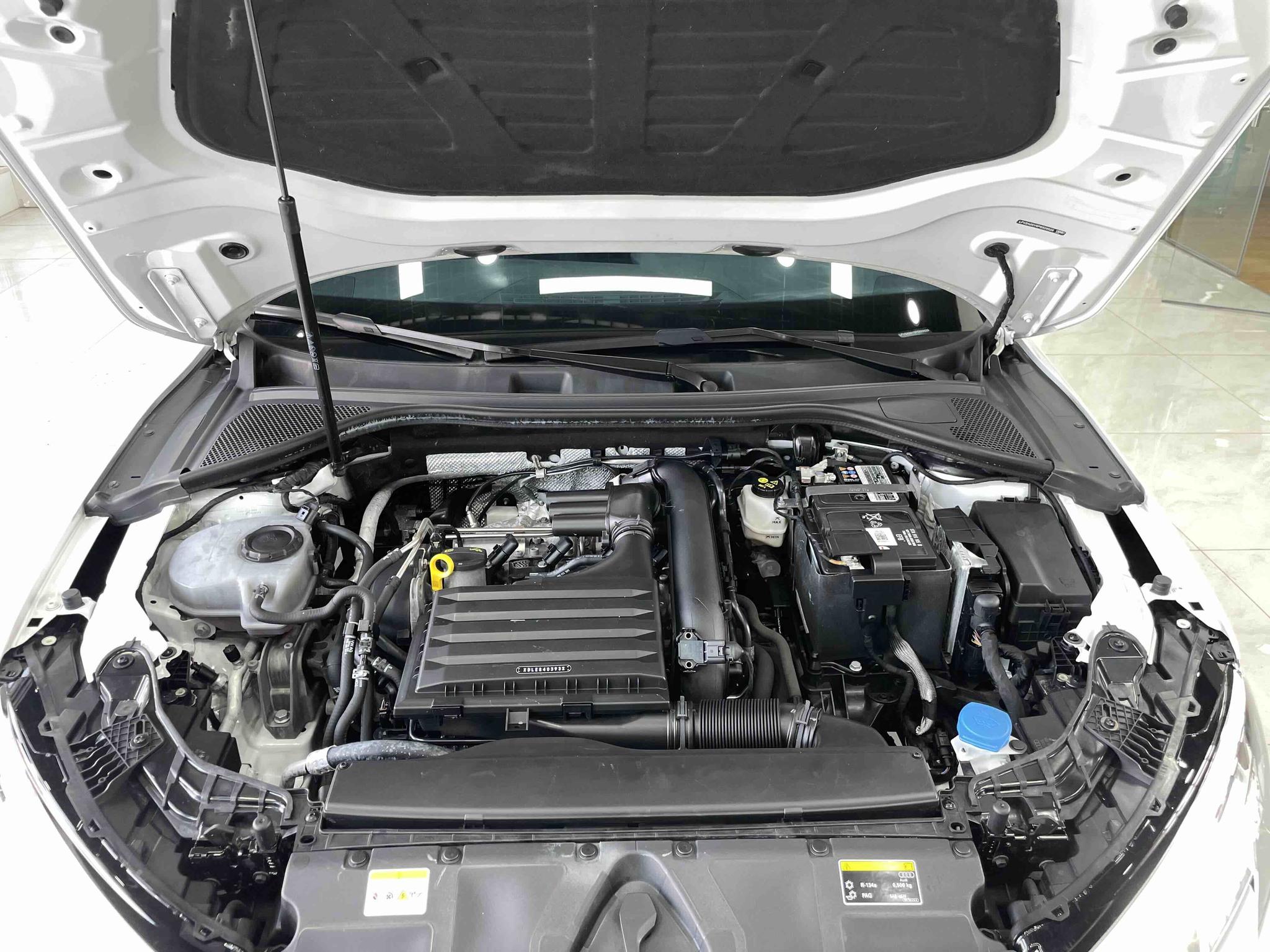 Audi A3 2023, фото 16