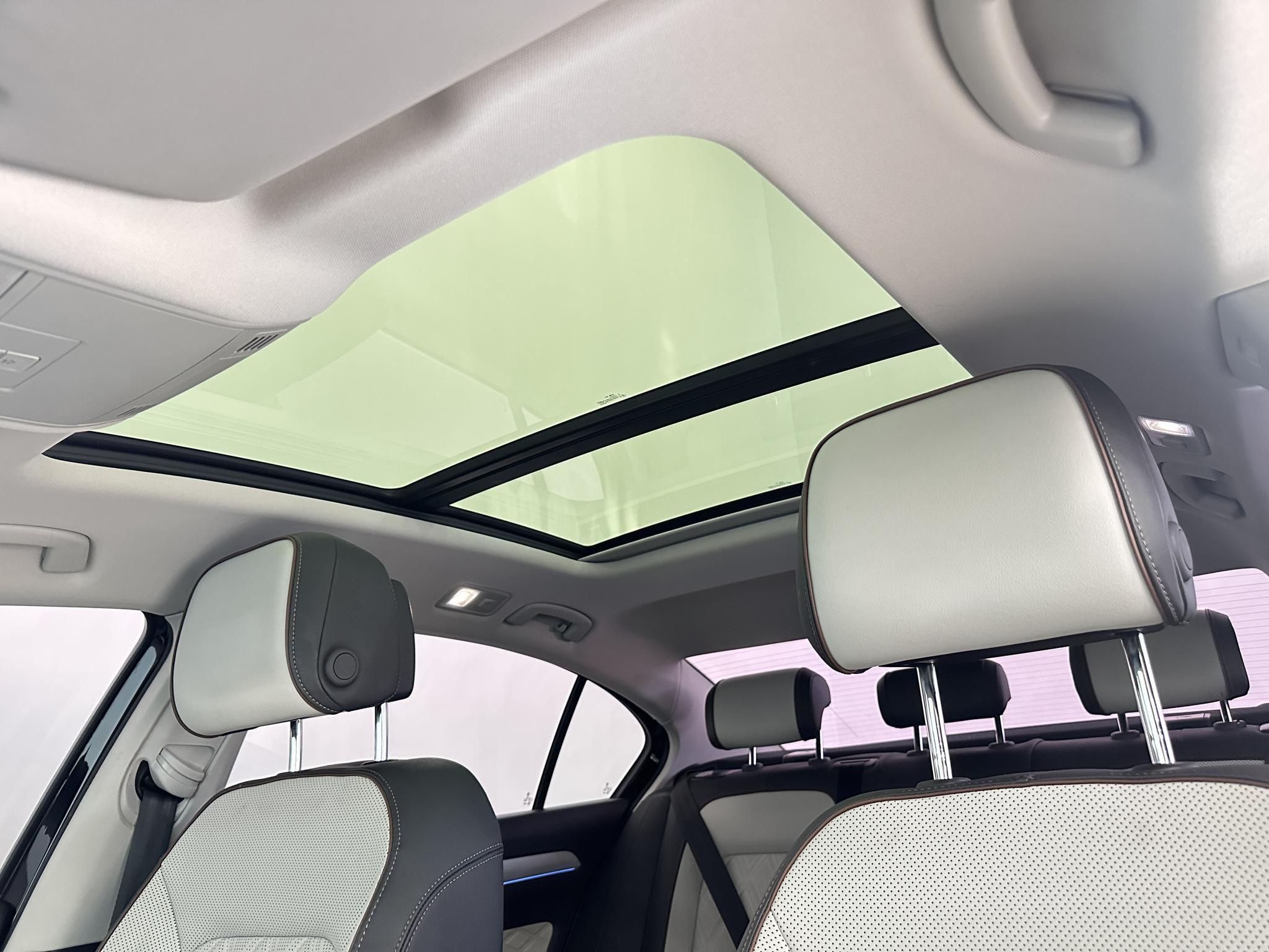 Volkswagen Passat 2023, фото 14