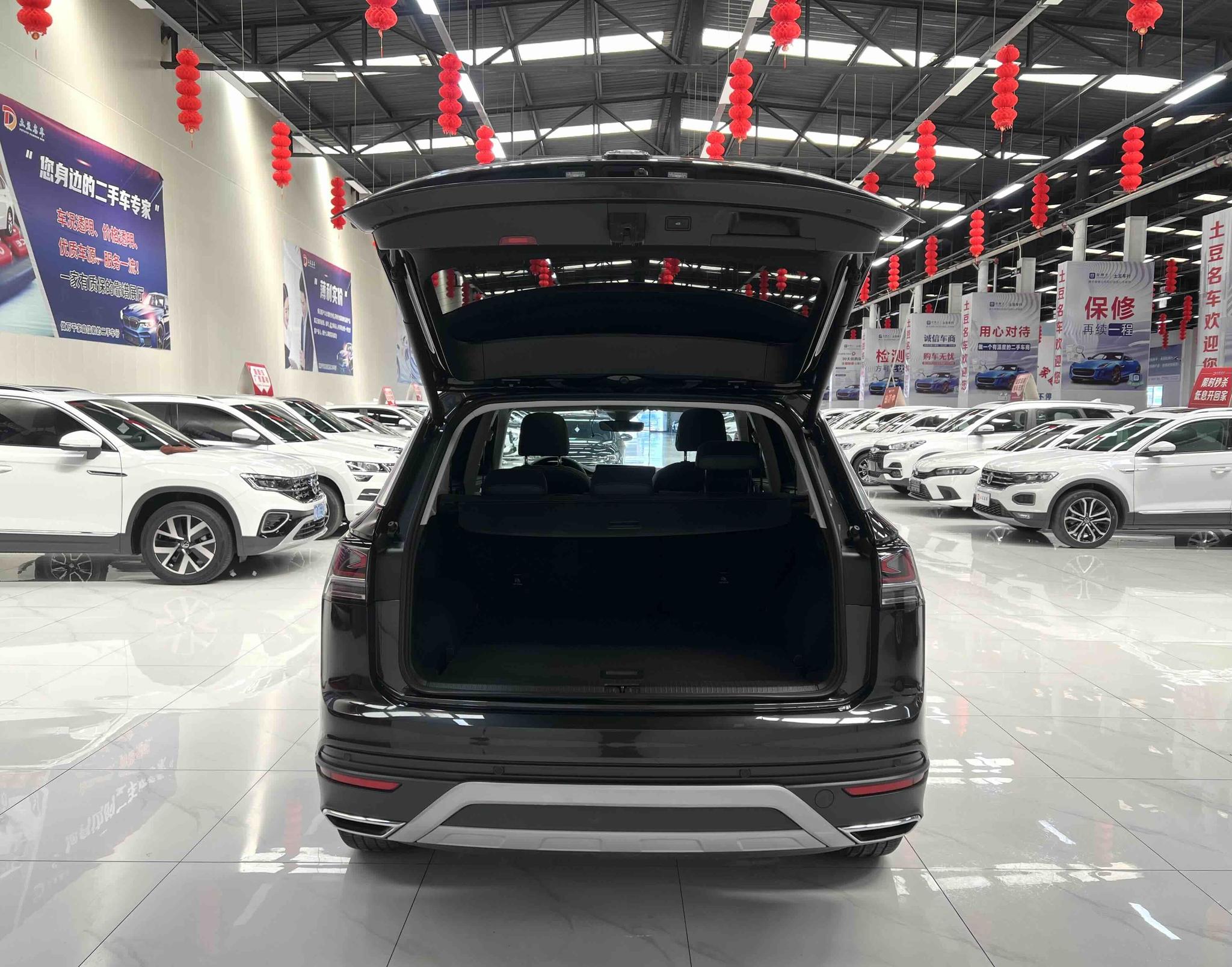 Volkswagen Tayron 2023, фото 16