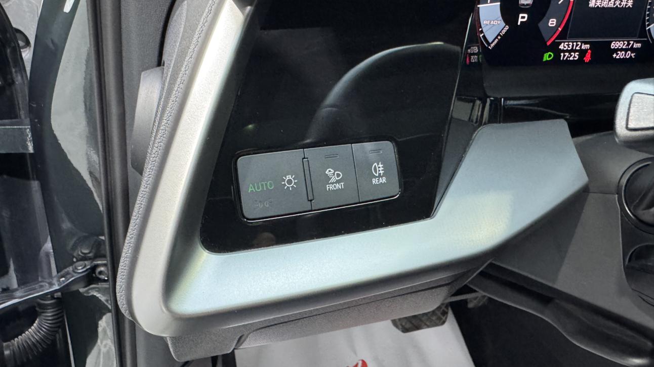 Audi A3 2023, фото 15