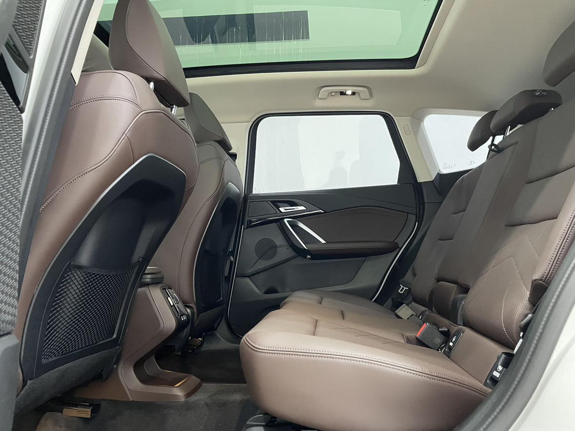 BMW X1 2023, фото 14