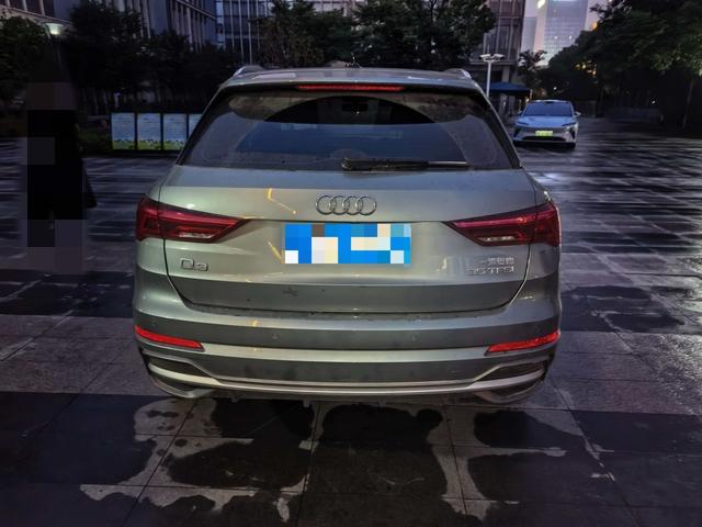 Audi Q3 2022, фото 4