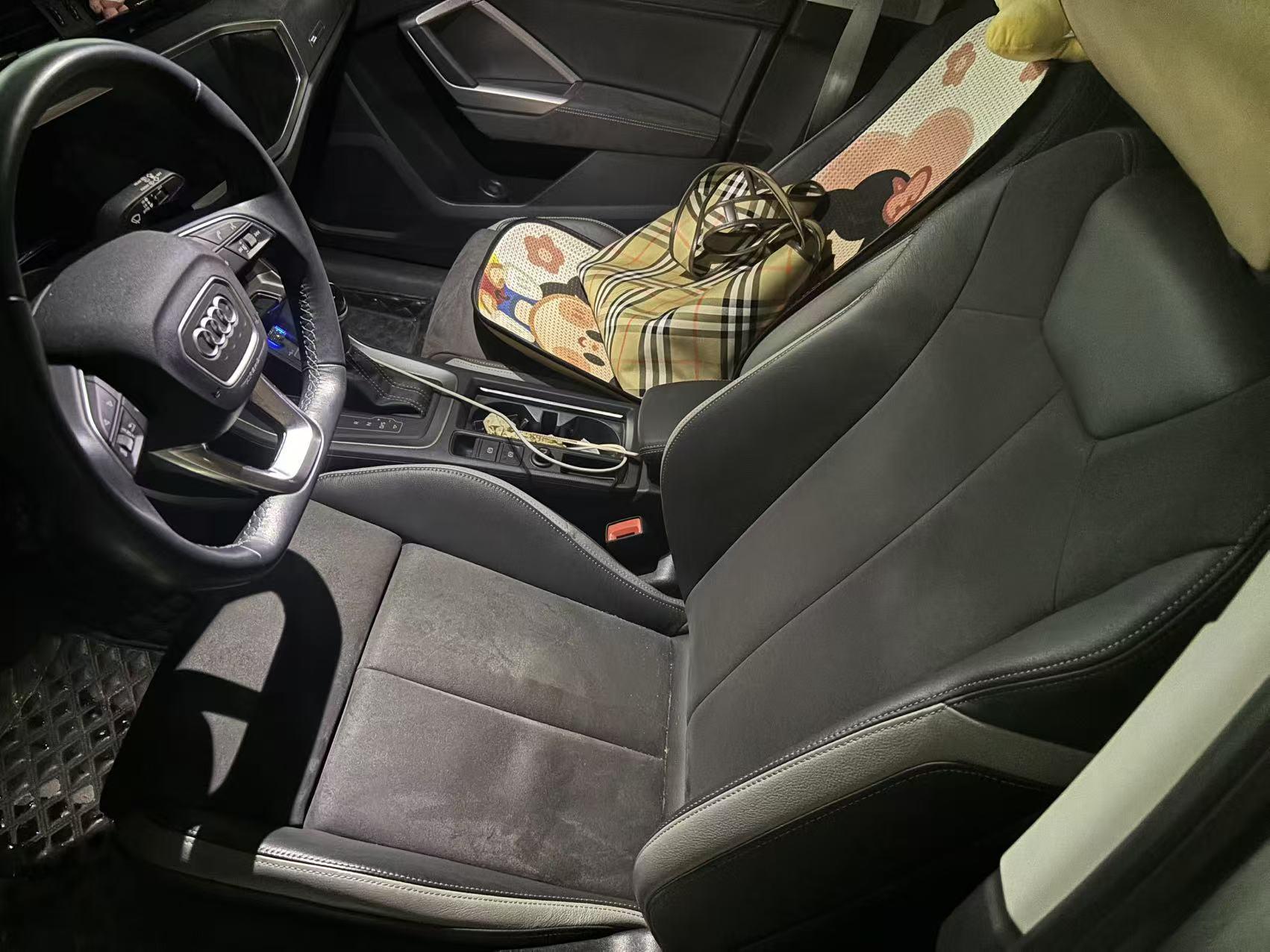Audi Q3 2022, фото 8