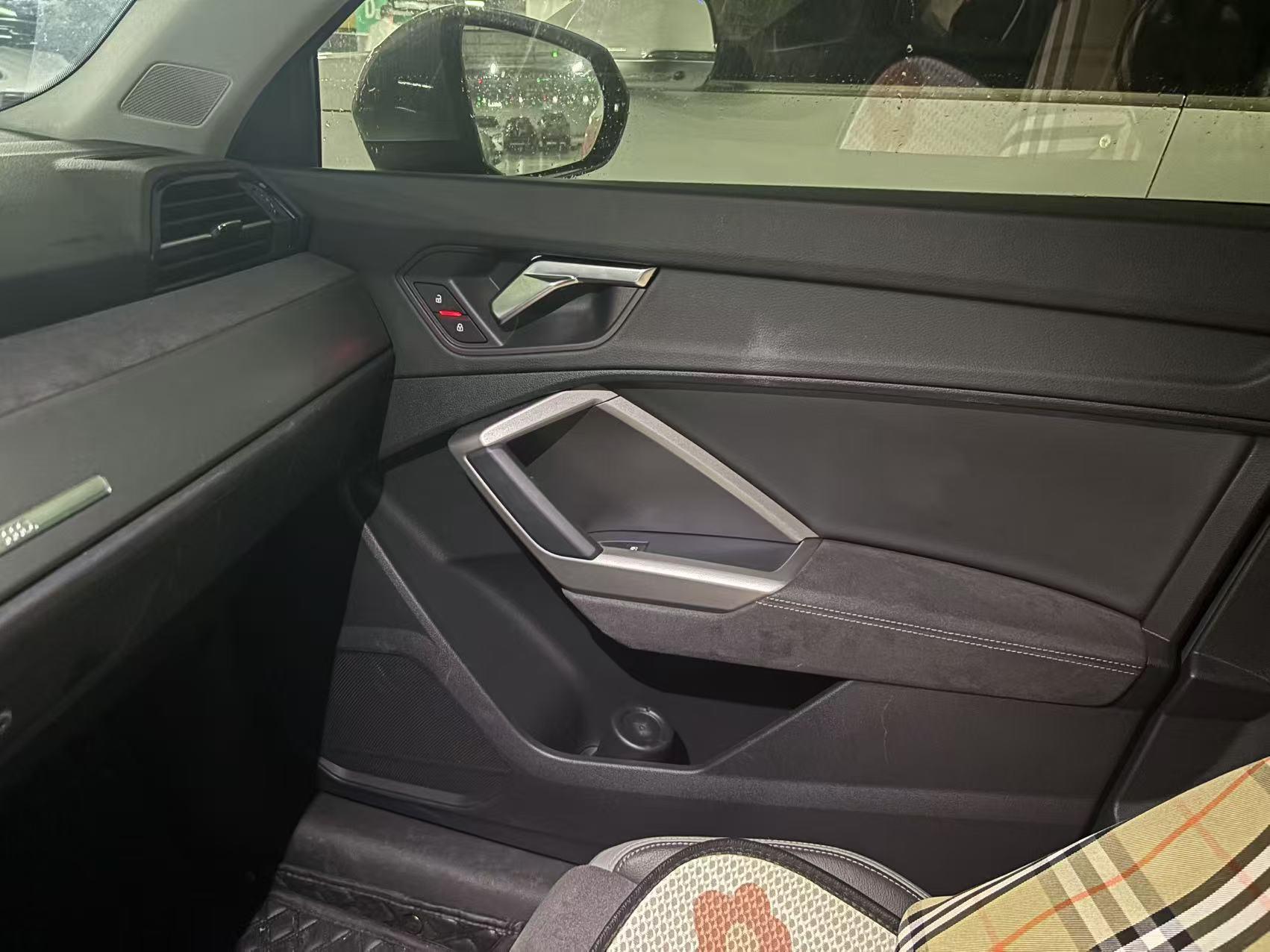 Audi Q3 2022, фото 12