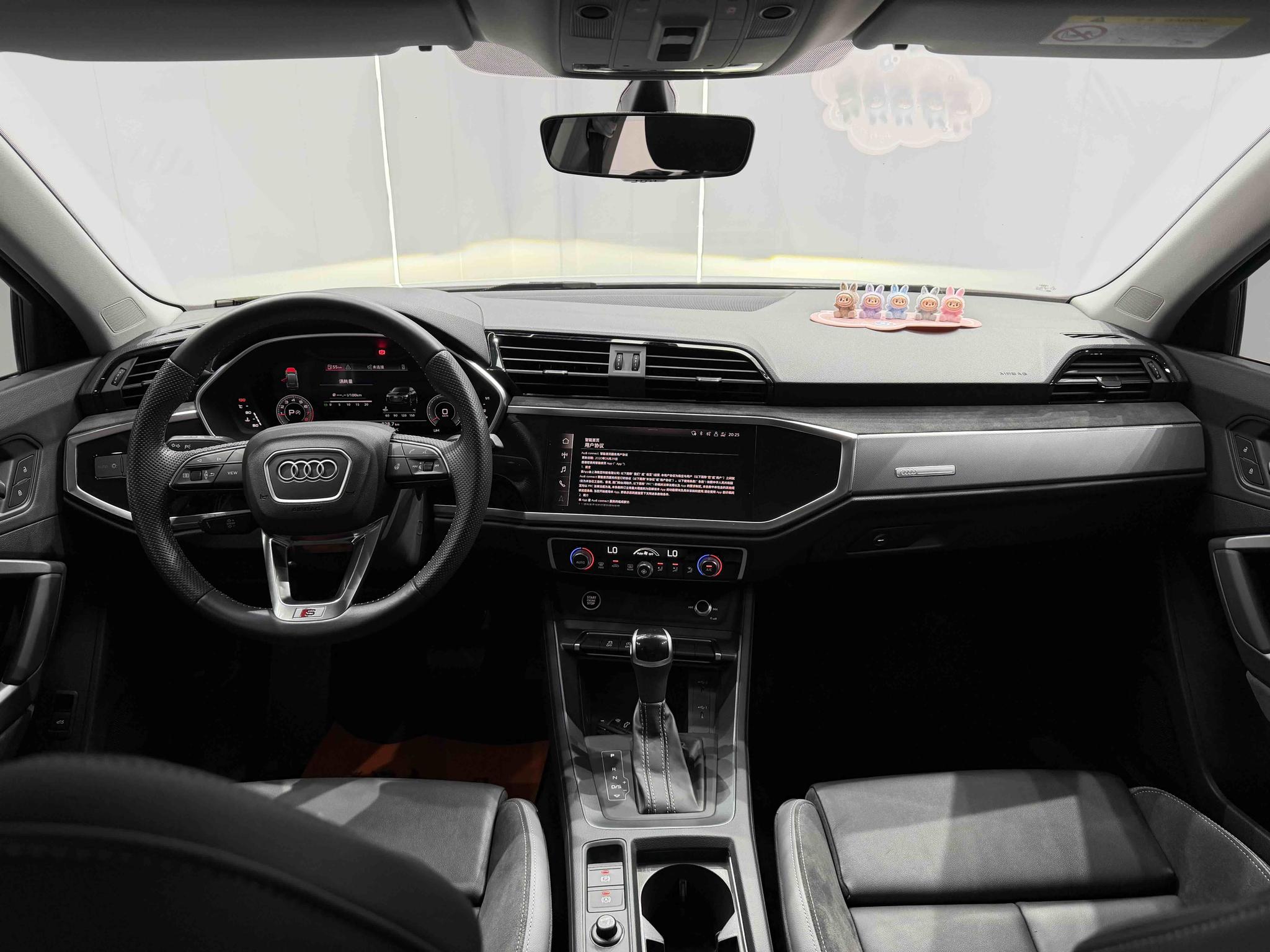 Audi Q3 Sportback 2022, фото 15