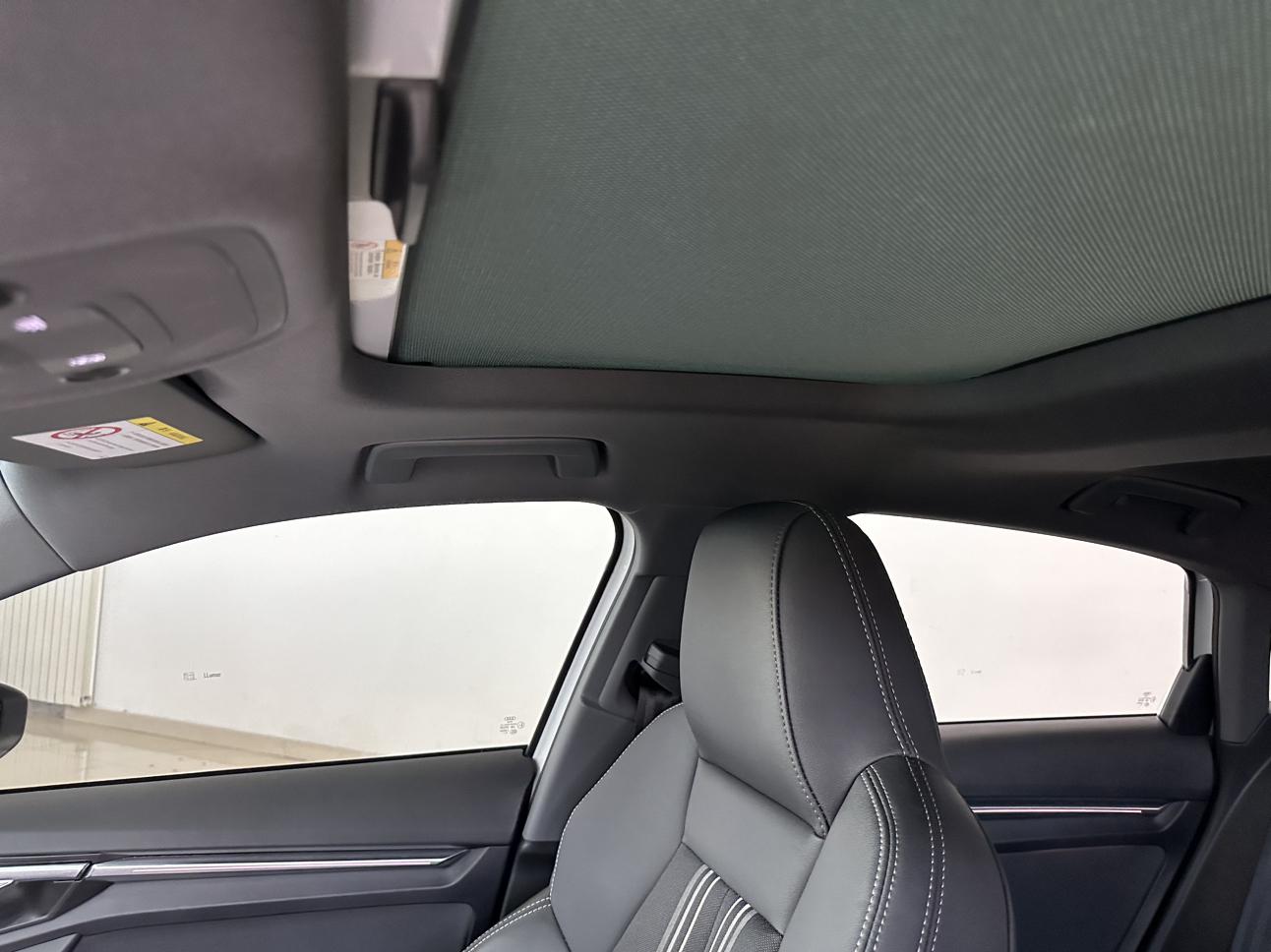Audi A3 2022, фото 14