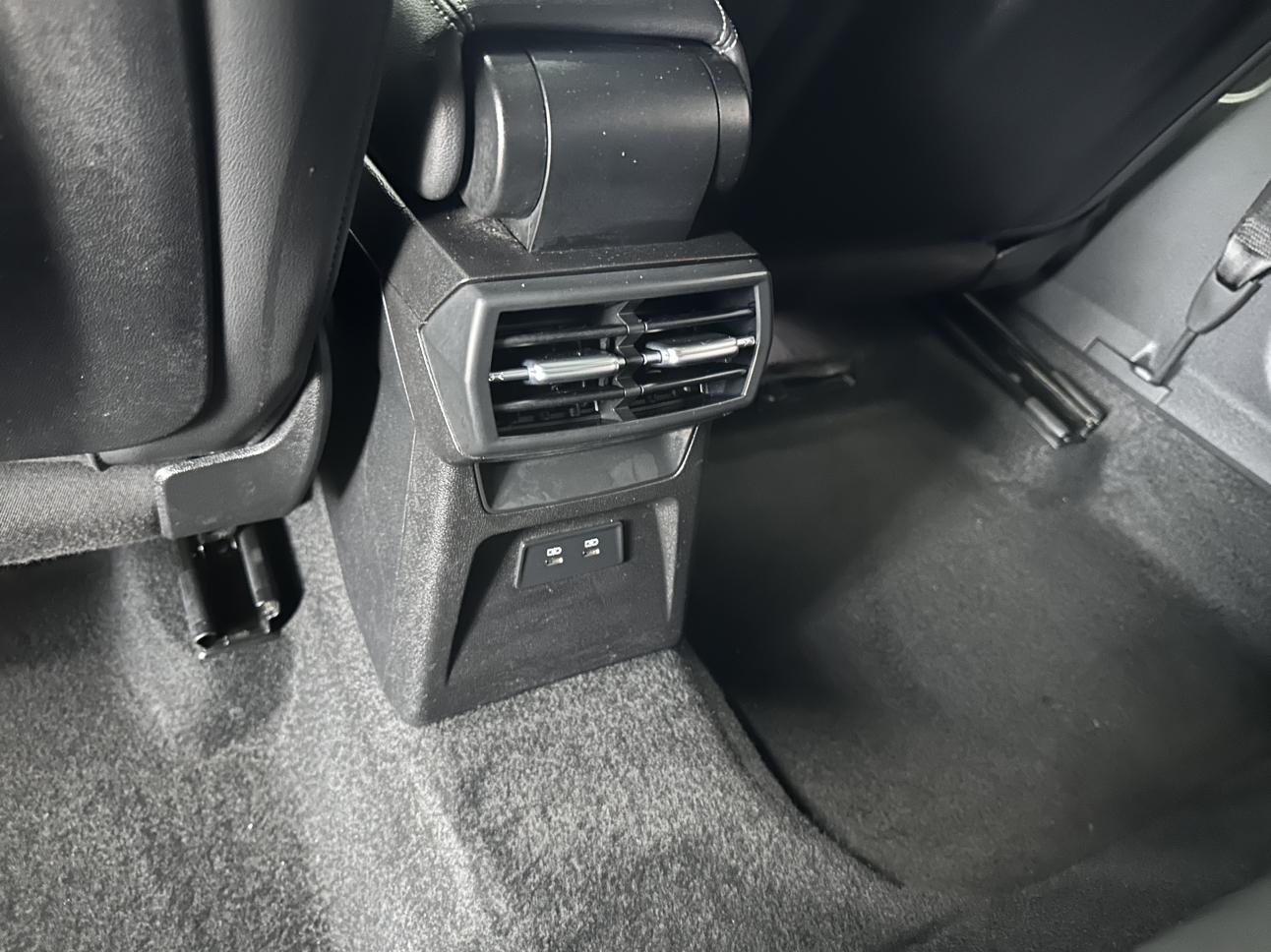 Audi A3 2022, фото 17