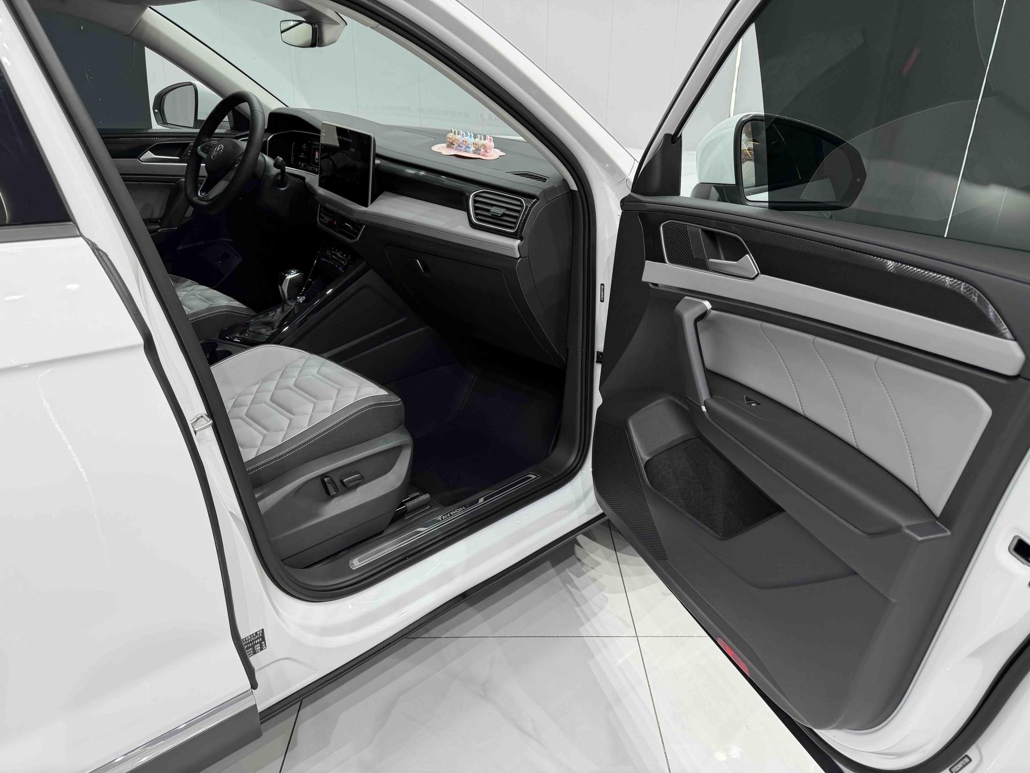 Volkswagen Tayron 2023, фото 14