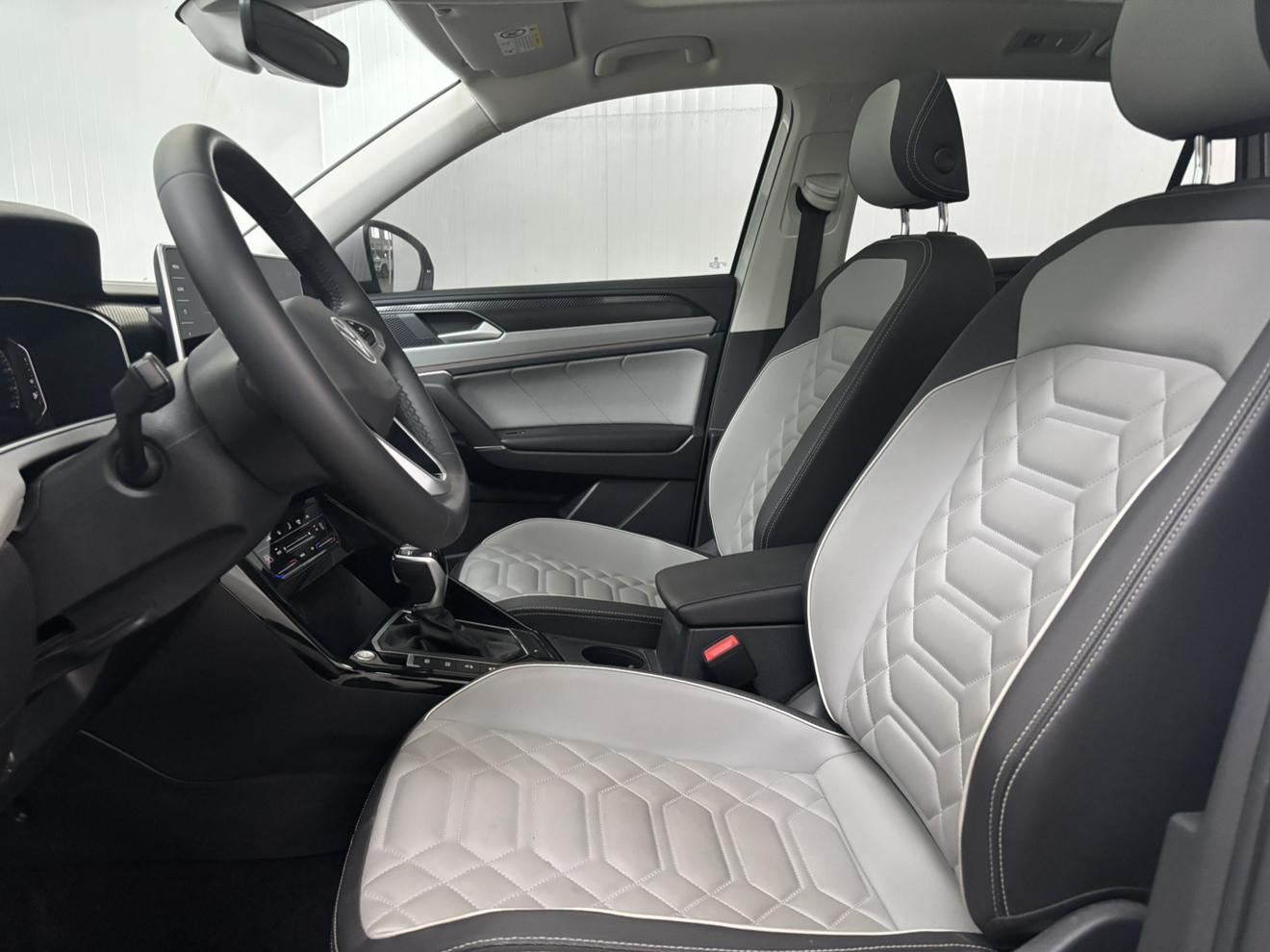 Volkswagen Tayron 2023, фото 17