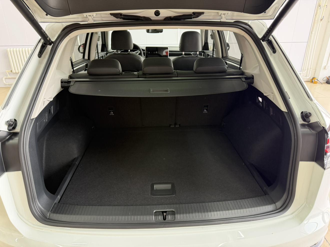 Volkswagen Tayron 2023, фото 16