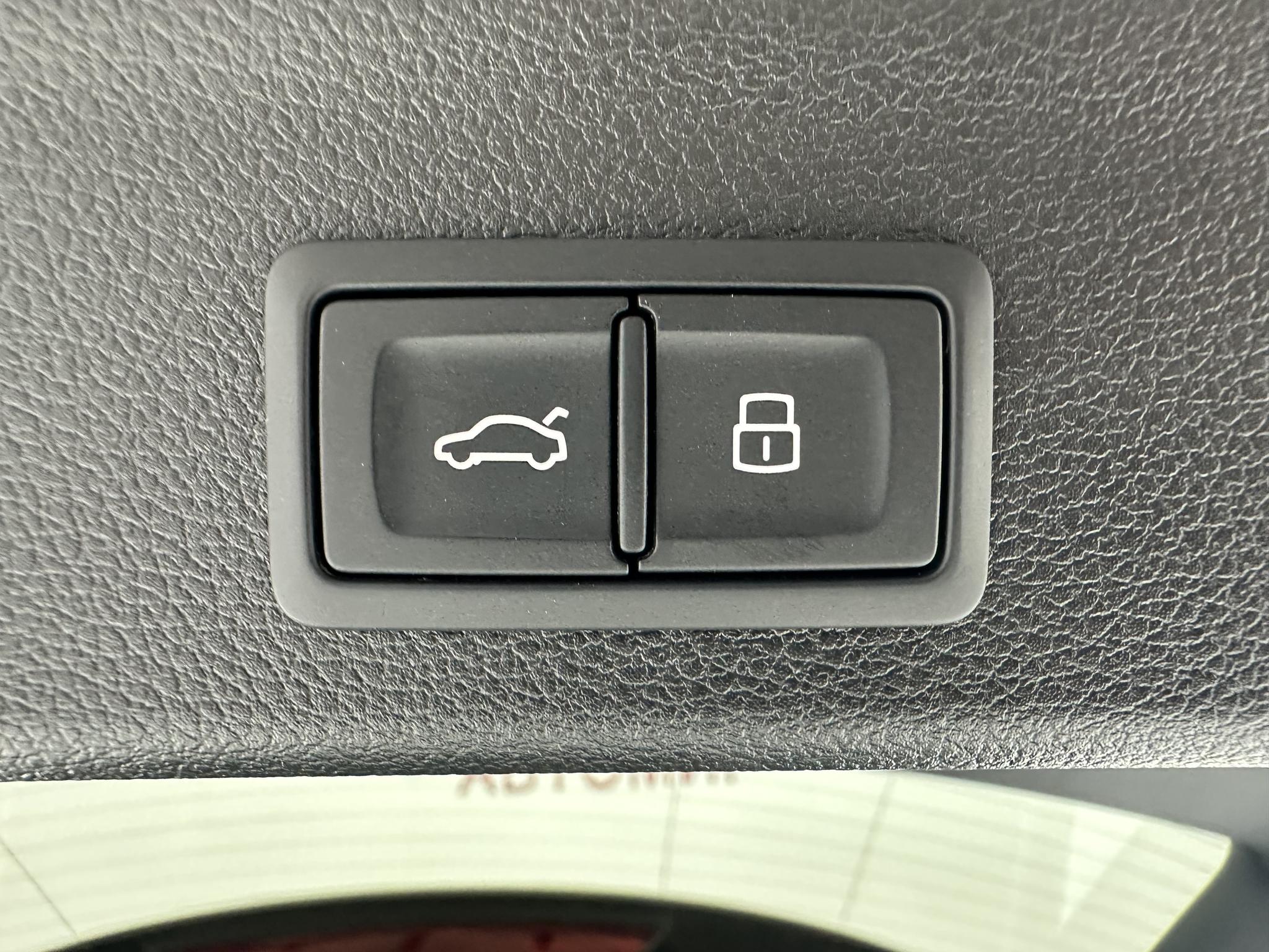 Audi Q3 2022, фото 17
