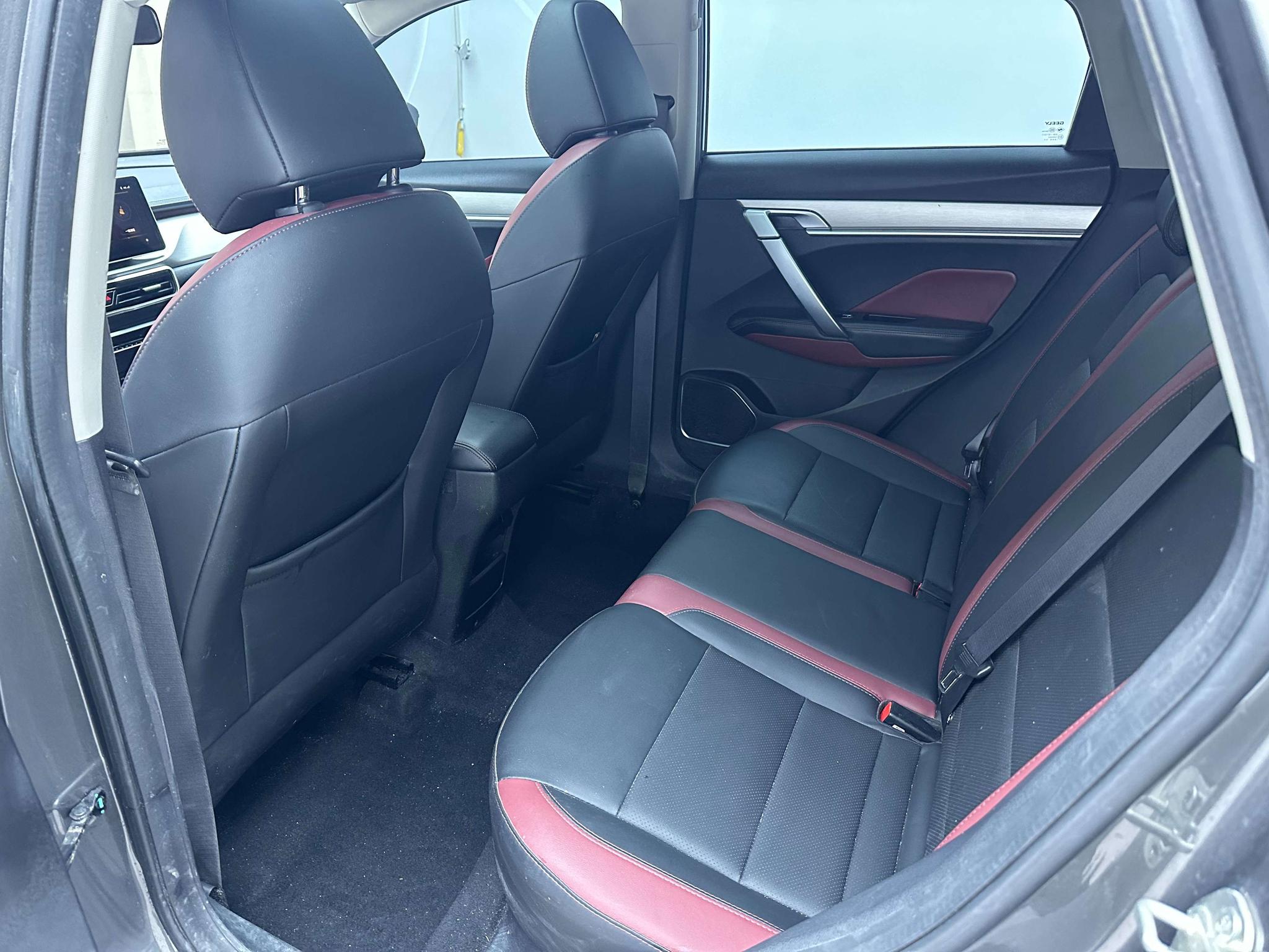 Geely Binyue 2021, фото 8