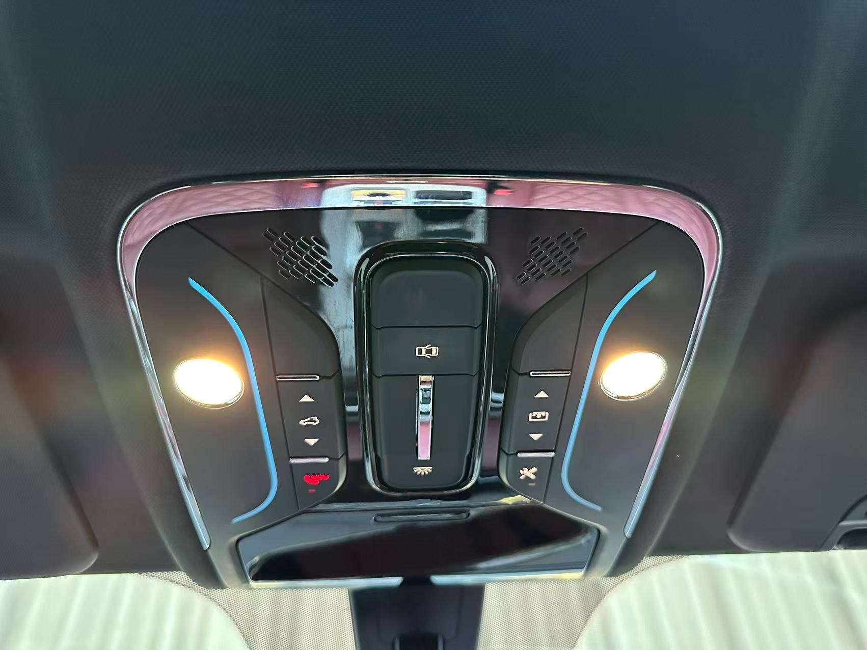 Jietu X70 PLUS 2023, фото 16
