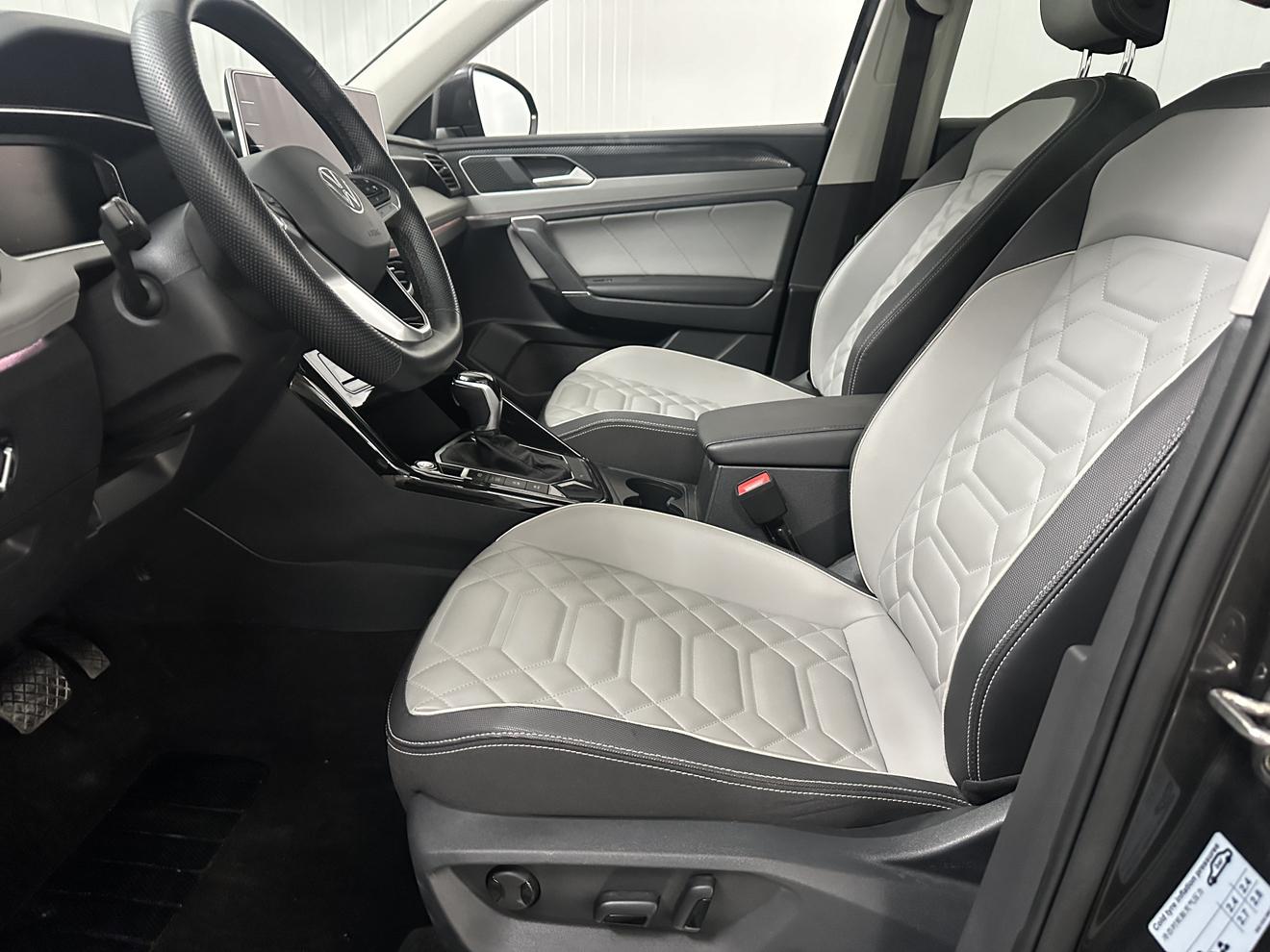 Volkswagen Tayron 2023, фото 9