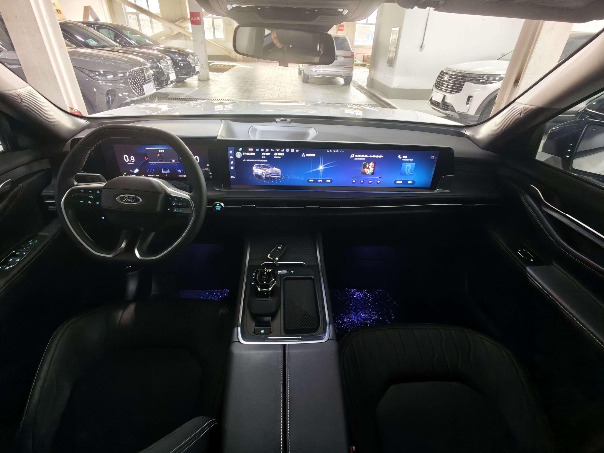 Ford Edge 2025, фото 9