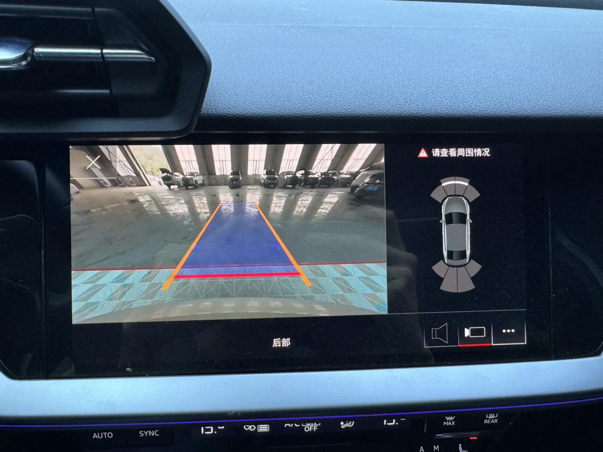 Audi A3 2023, фото 10