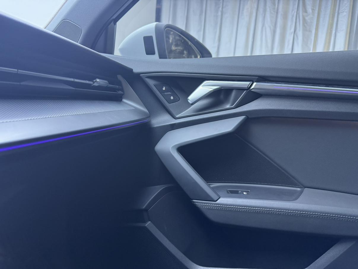 Audi A3 2023, фото 12