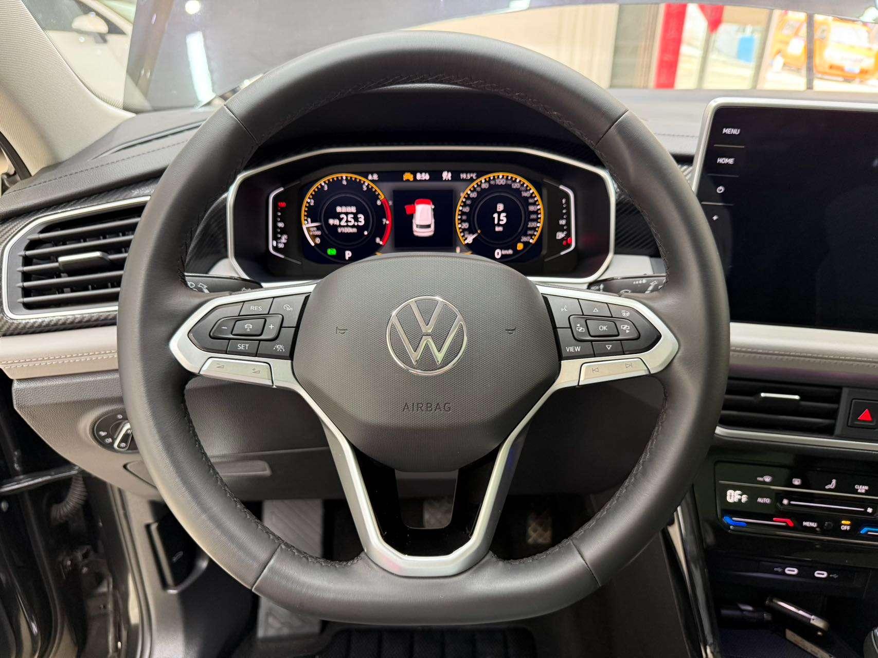 Volkswagen Tayron 2023, фото 11