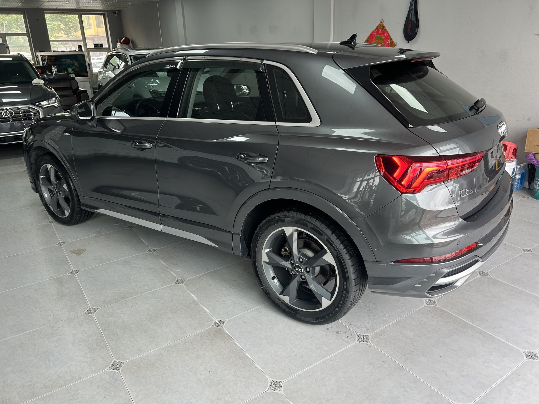 Audi Q3 2022, фото 15