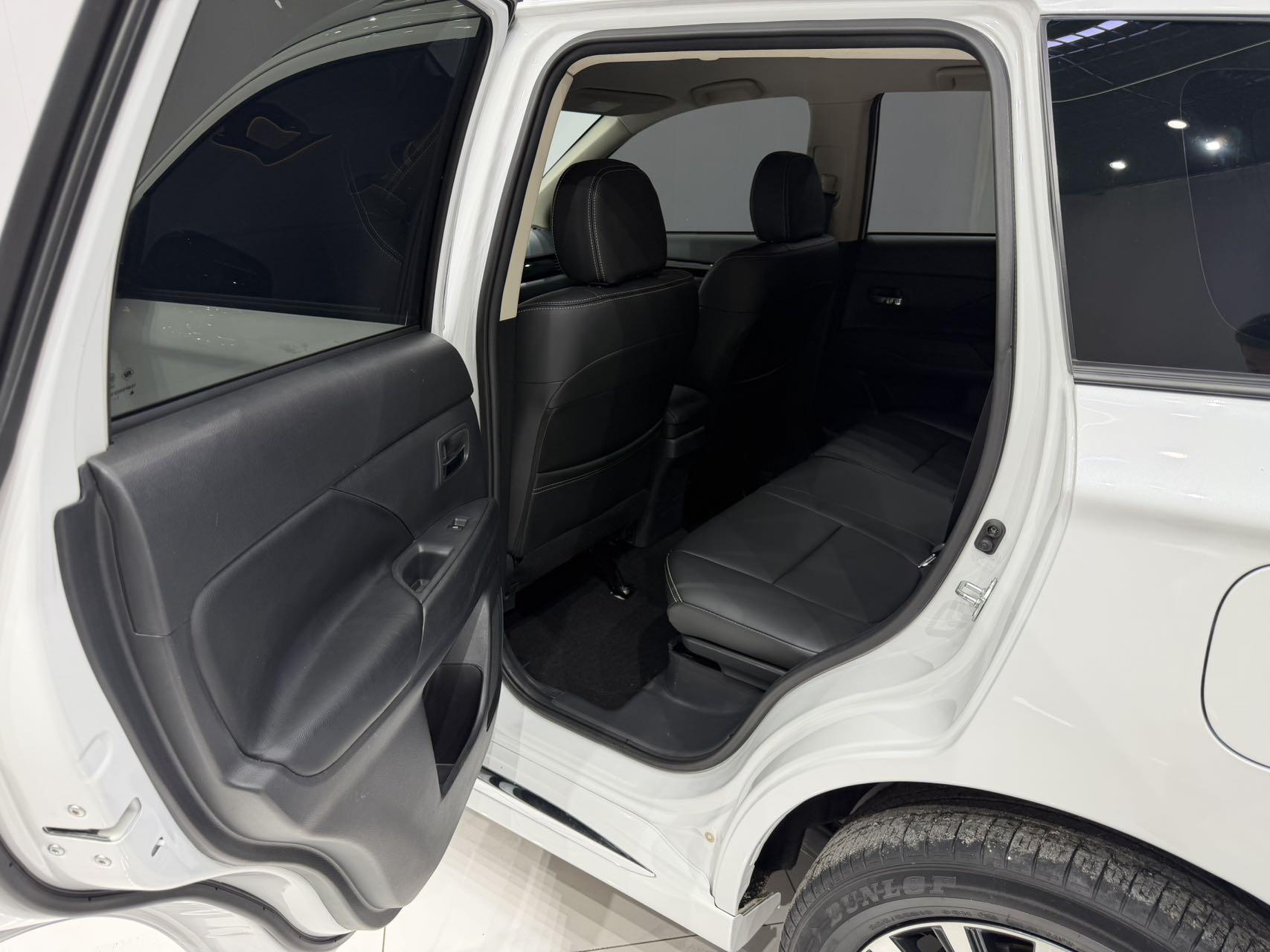 Mitsubishi Outlander 2021, фото 14