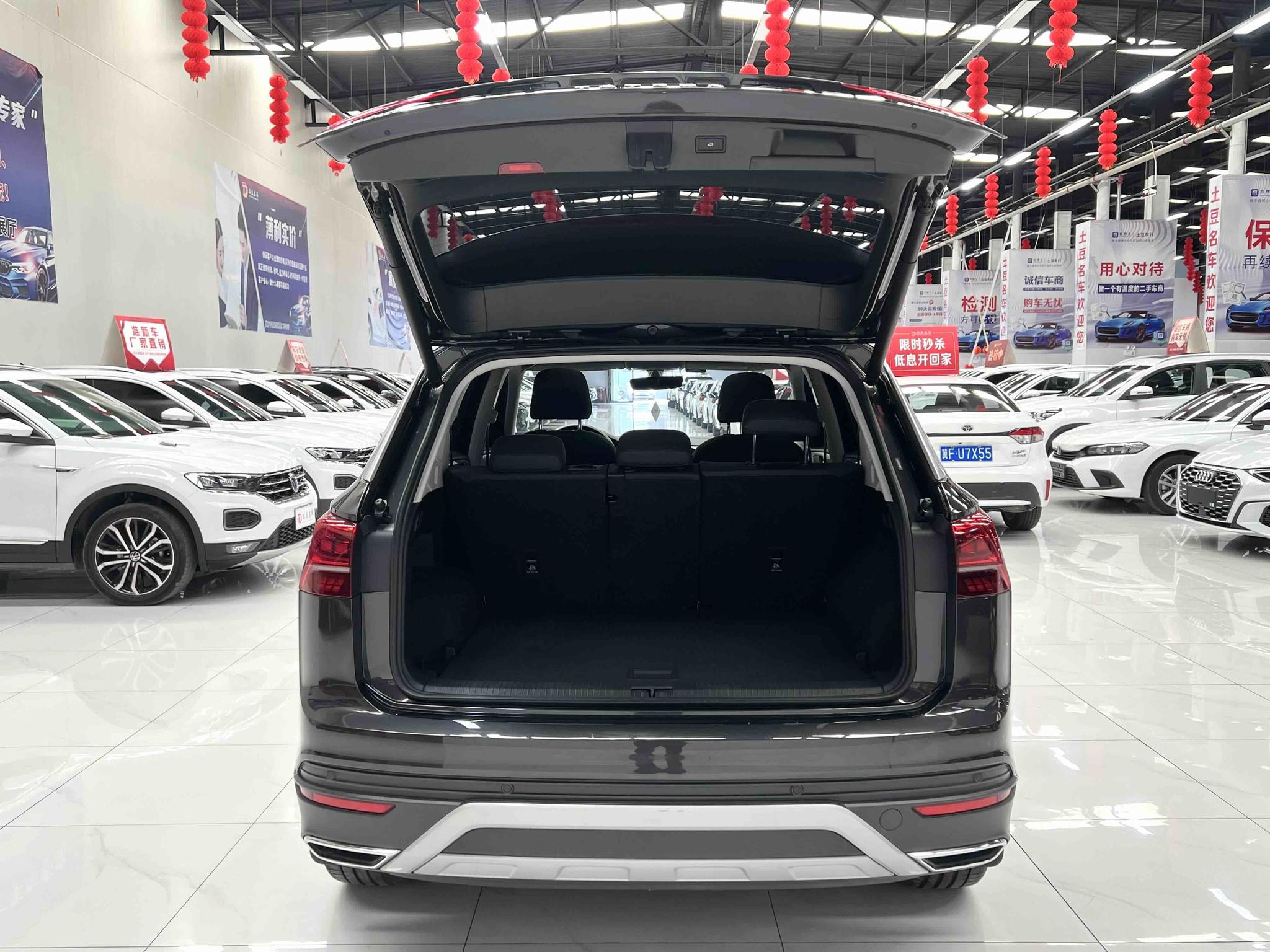 Volkswagen Tayron 2022, фото 15