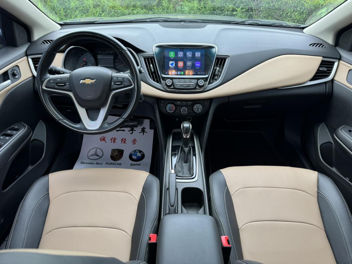 Chevrolet Onix 2022, фото 10