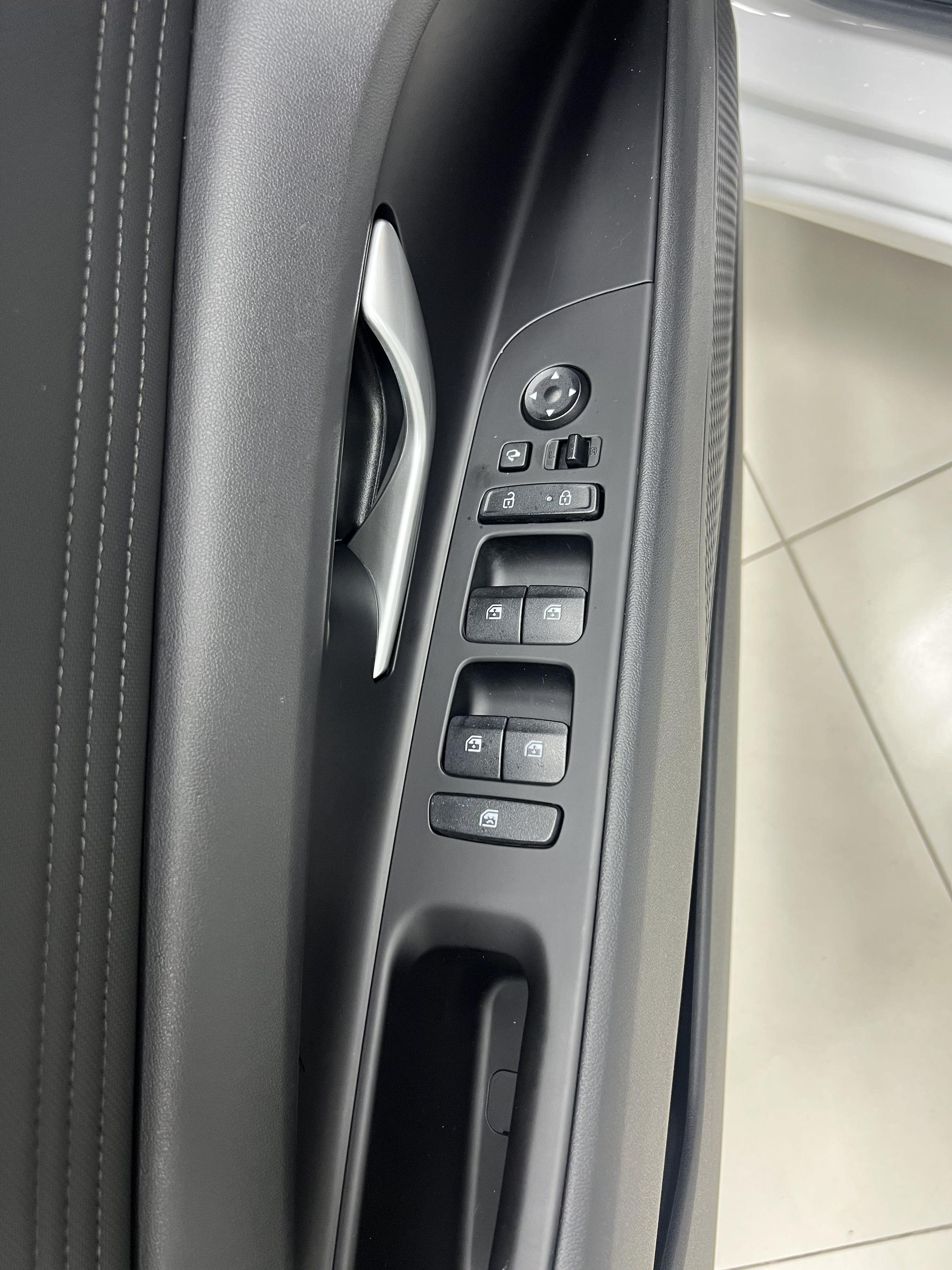 Hyundai Elantra 2022, фото 9