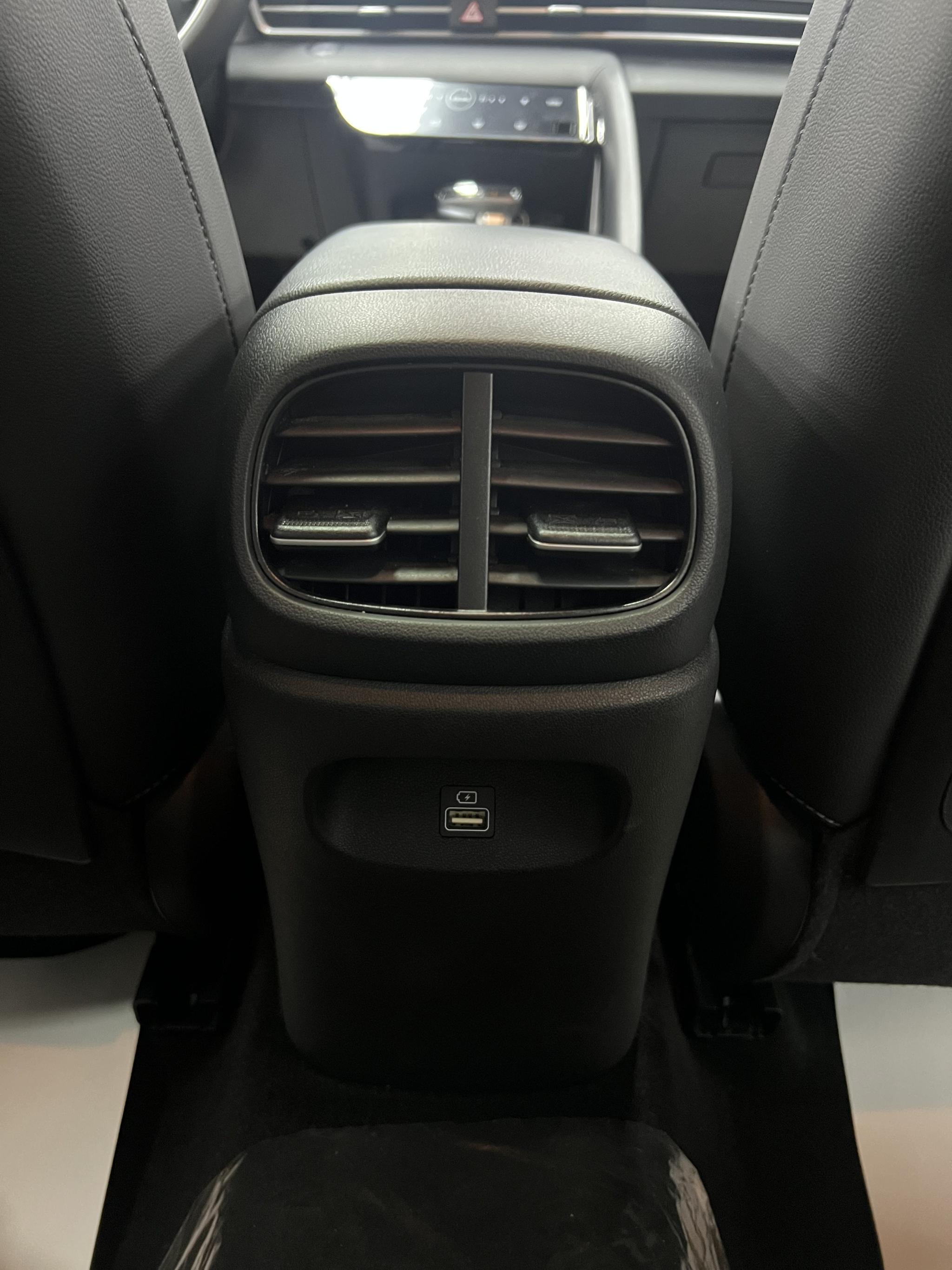 Hyundai Elantra 2022, фото 13