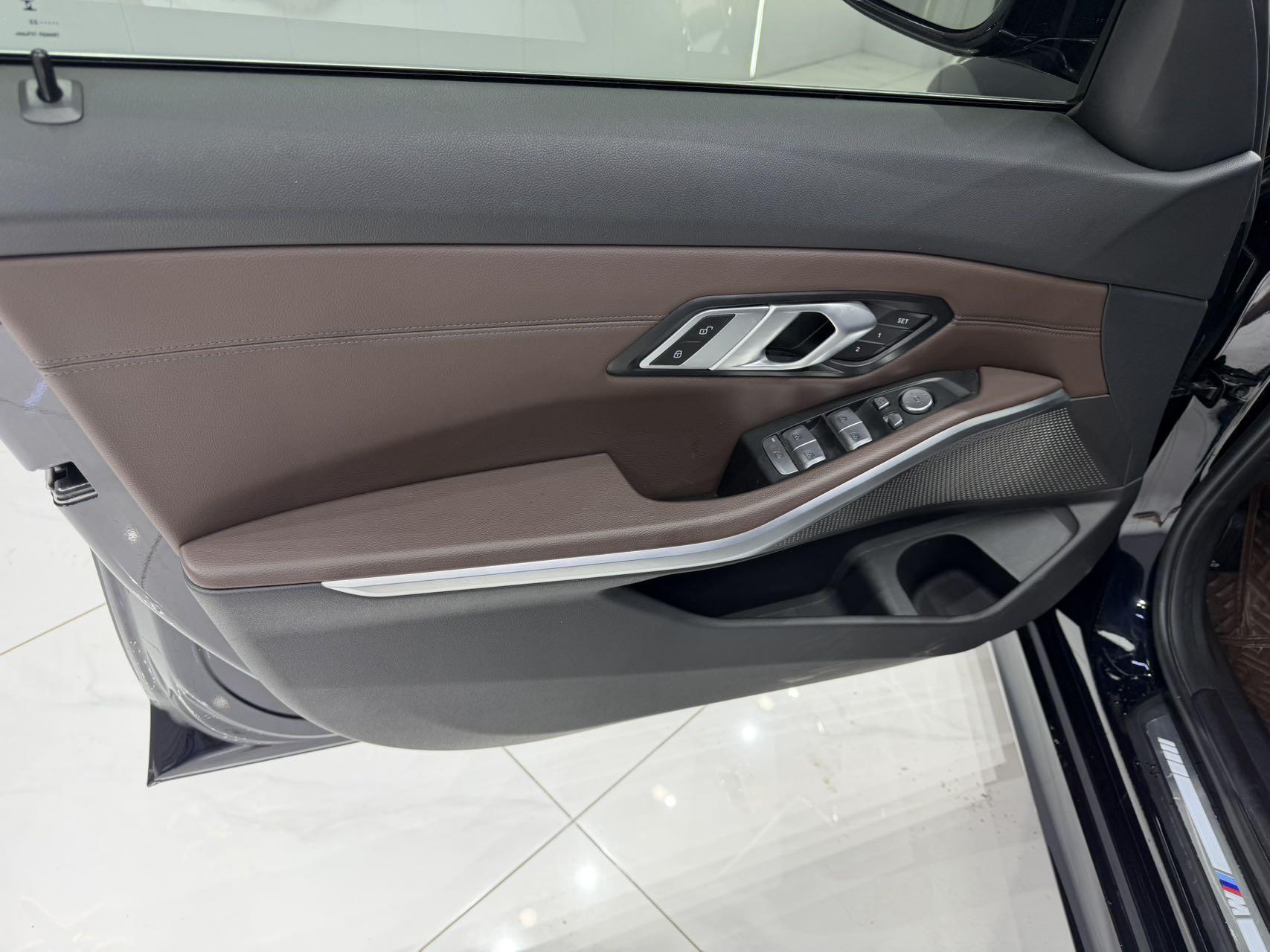 BMW 3 2023, фото 11