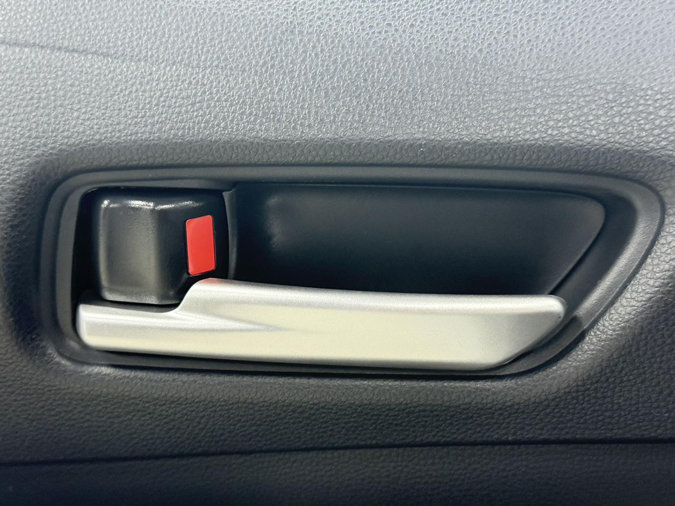 Toyota Corolla 2021, фото 15