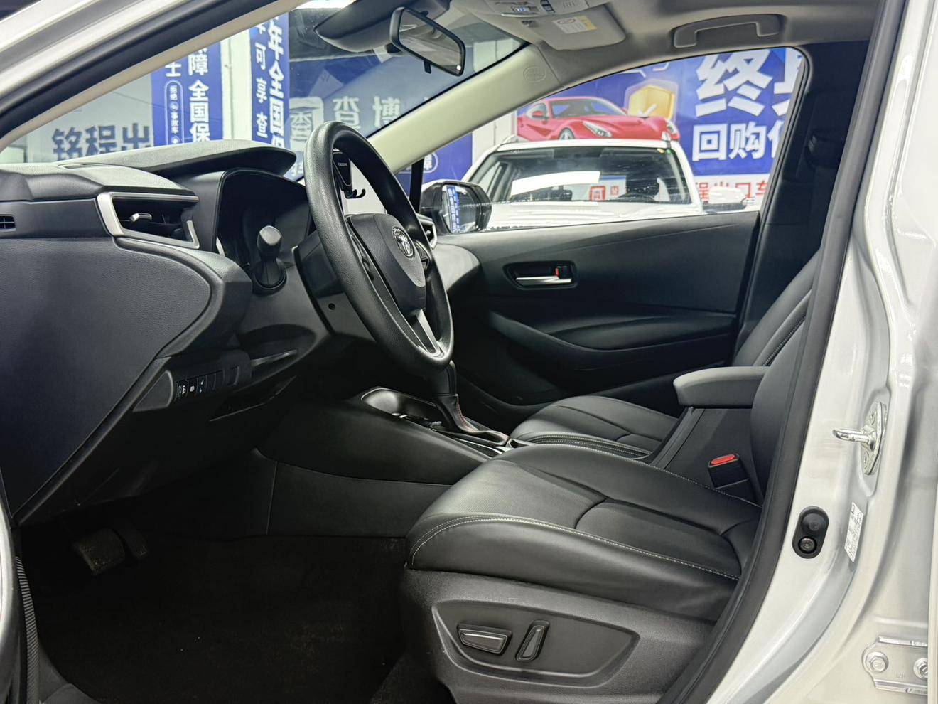 Toyota Corolla 2021, фото 17