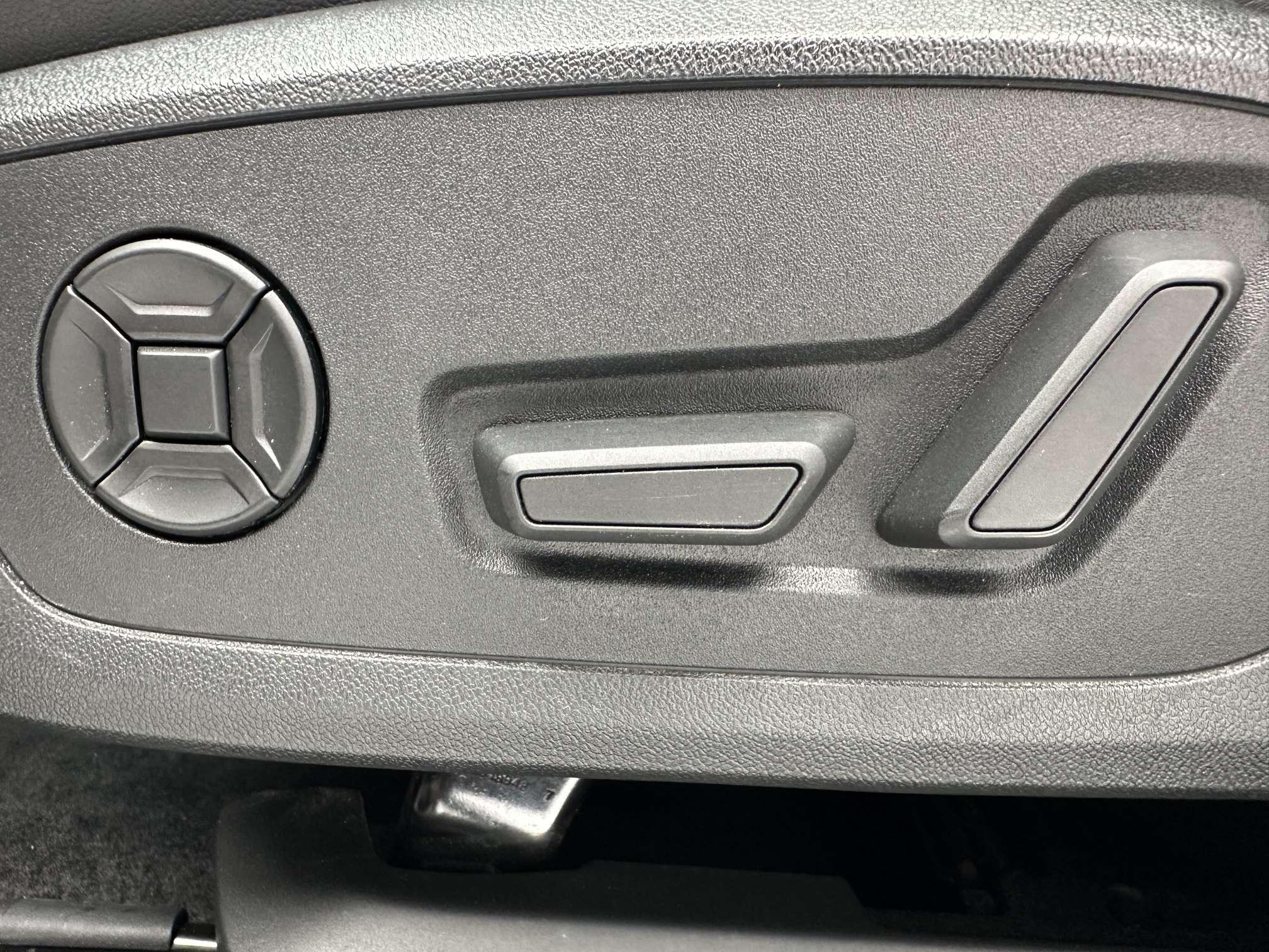 Audi A3 2022, фото 12