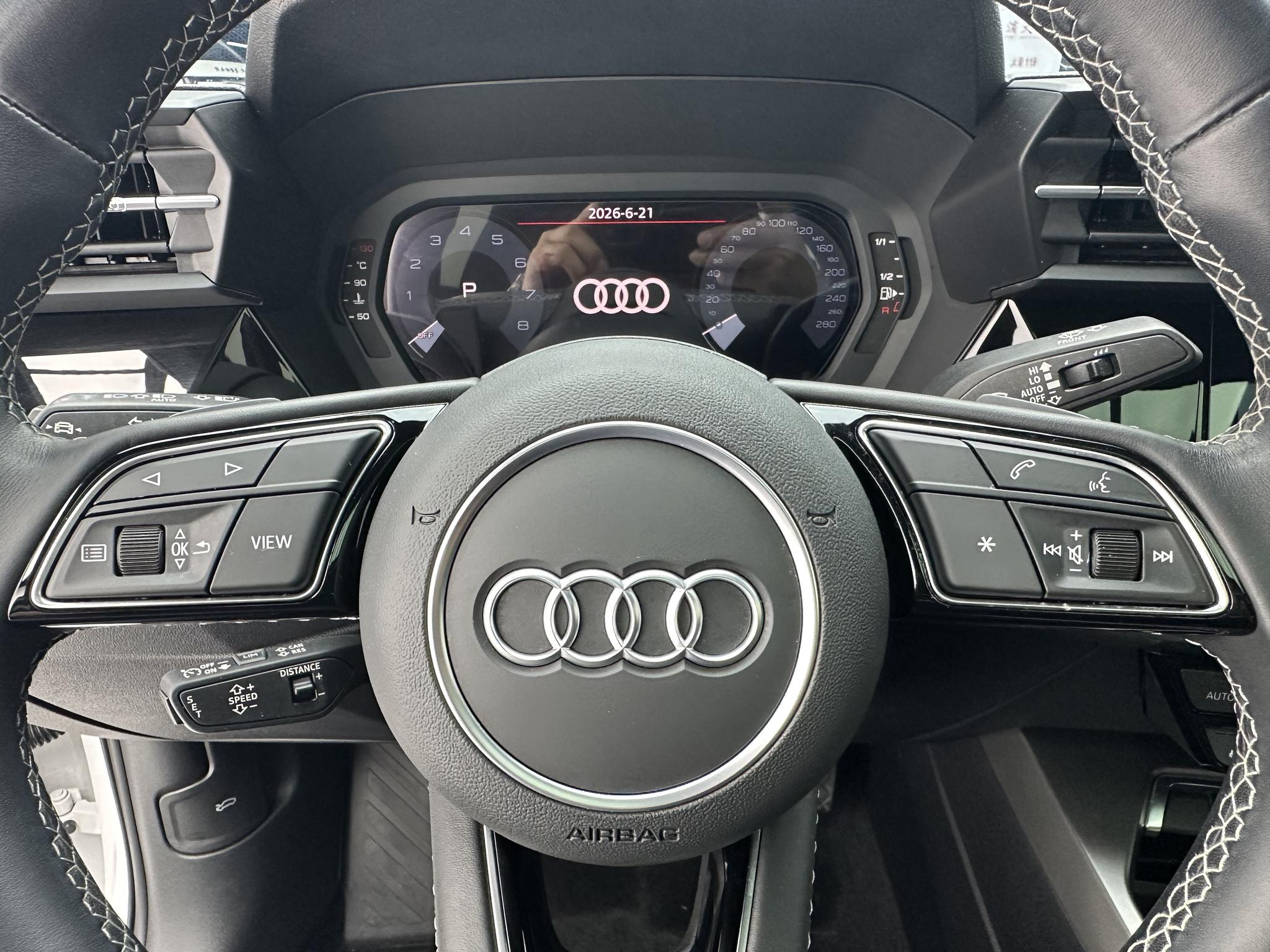 Audi A3 2022, фото 13