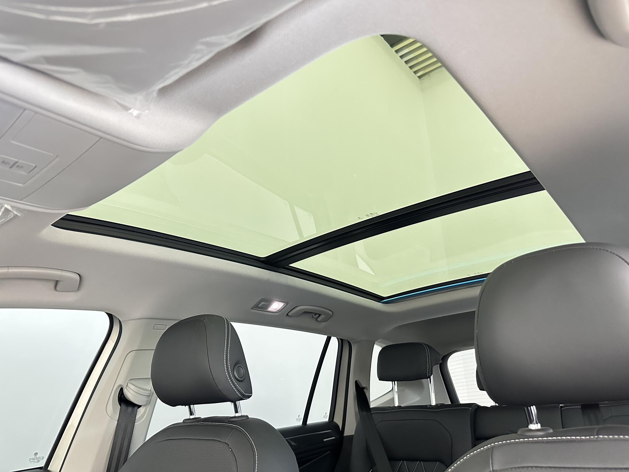 Volkswagen Tiguan 2022, фото 14