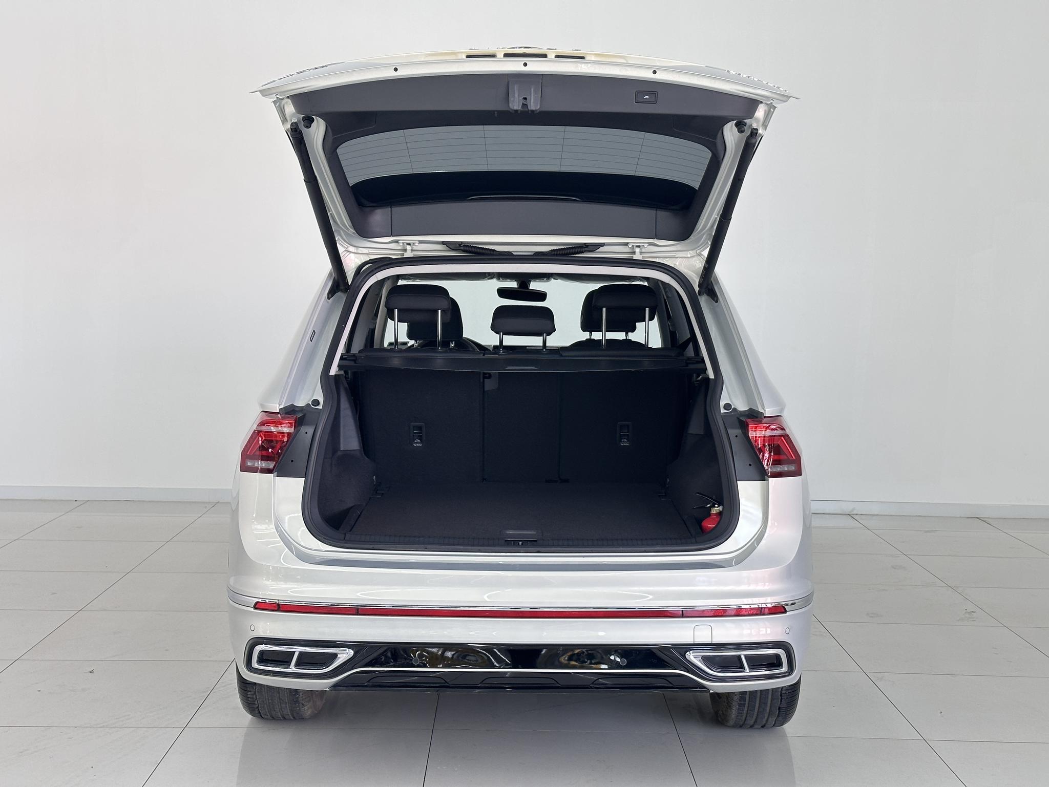 Volkswagen Tiguan 2022, фото 15