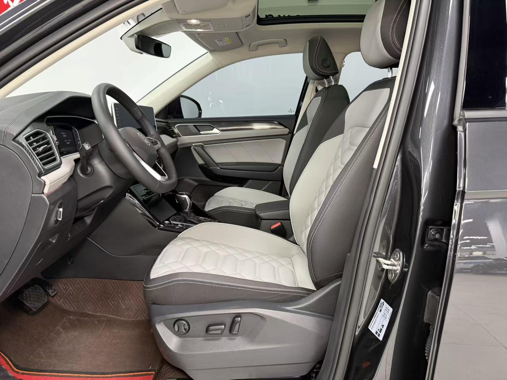 Volkswagen Tayron 2023, фото 11