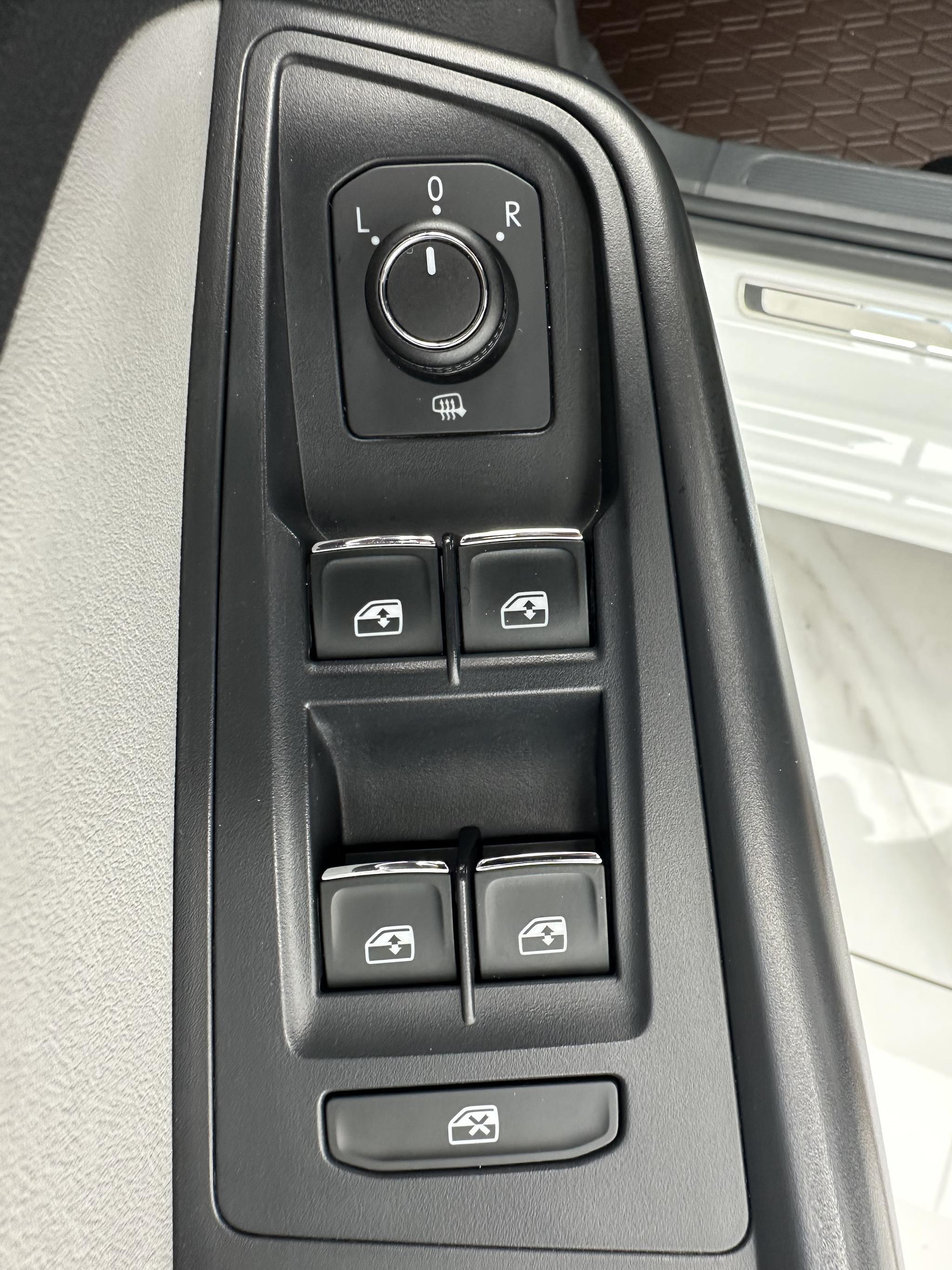 Volkswagen Bora 2023, фото 12