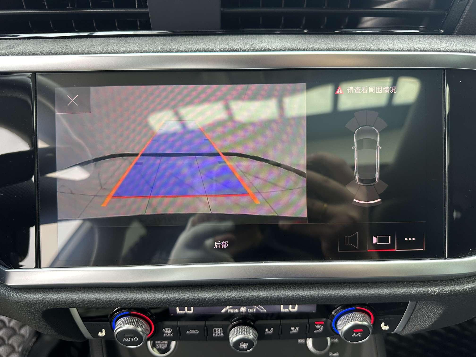 Audi Q3 Sportback 2023, фото 16
