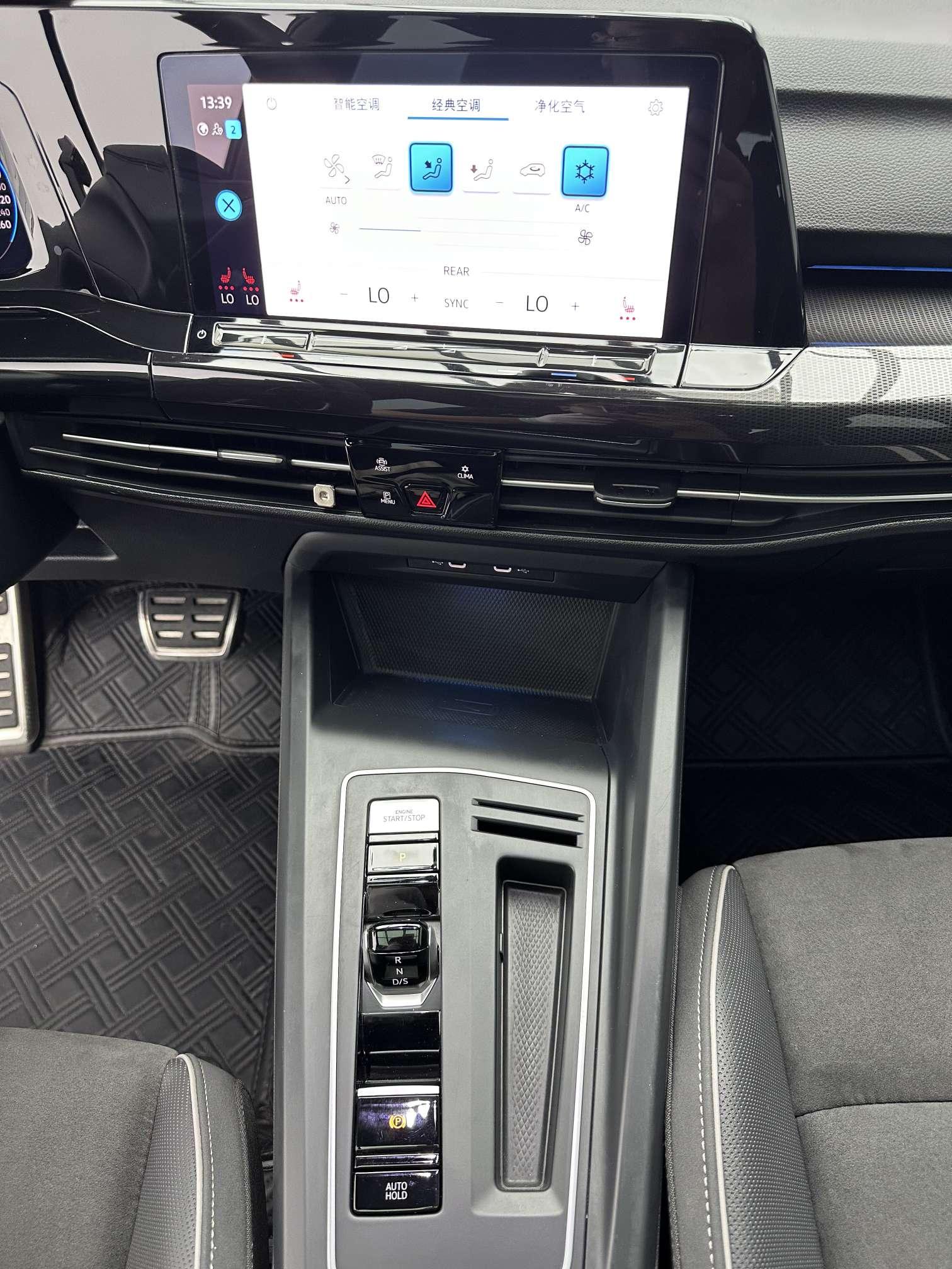 Volkswagen Golf 2022, фото 15