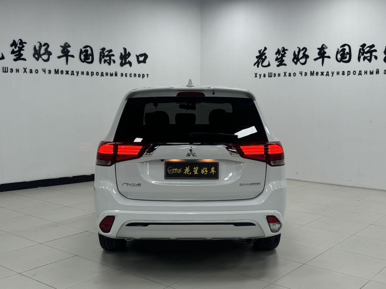 Mitsubishi Outlander 2021, фото 5