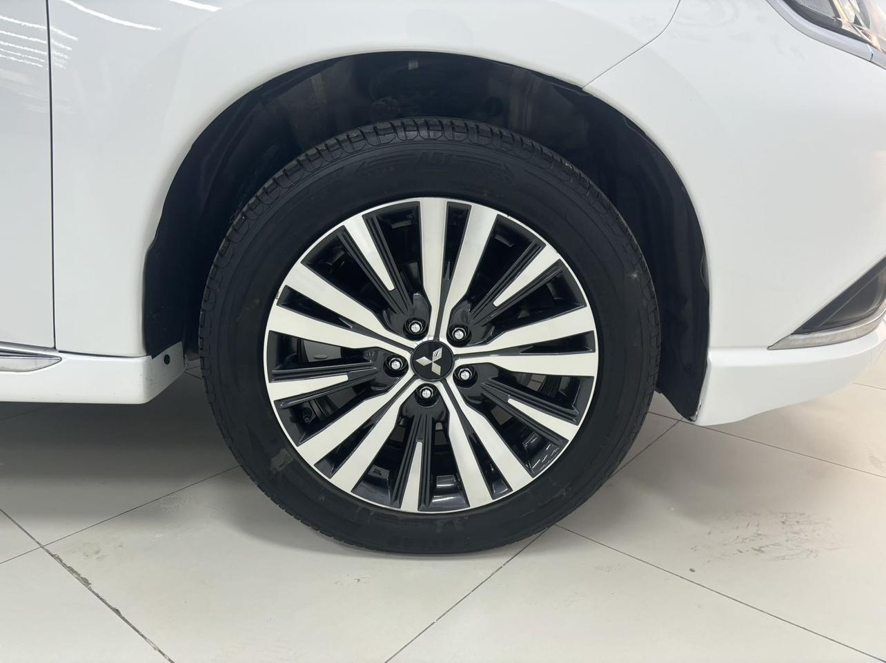 Mitsubishi Outlander 2021, фото 13